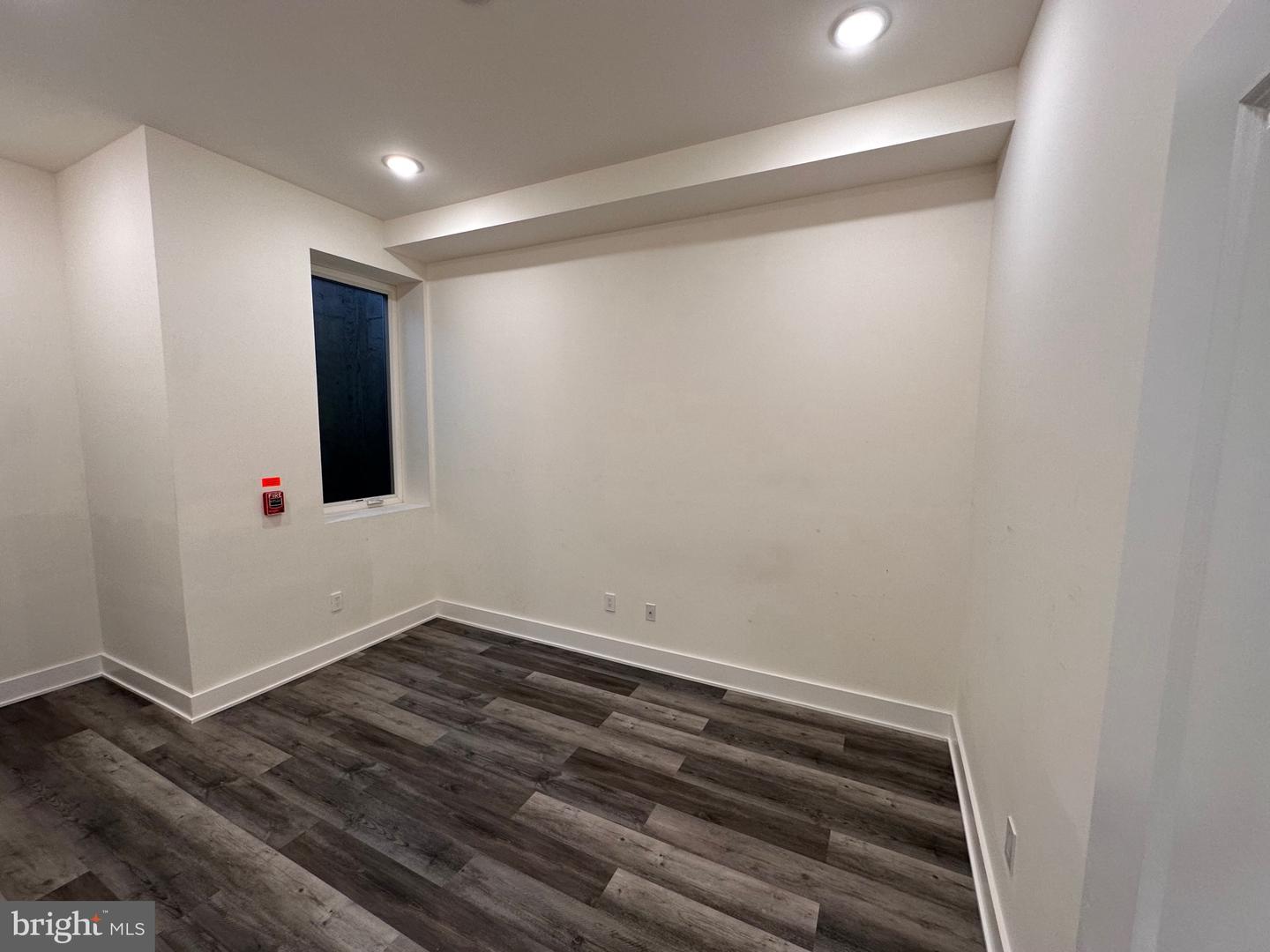 518 W Montgomery Ave #5