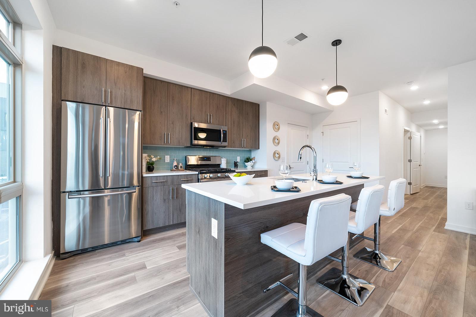 2031 E Lehigh Ave #21b