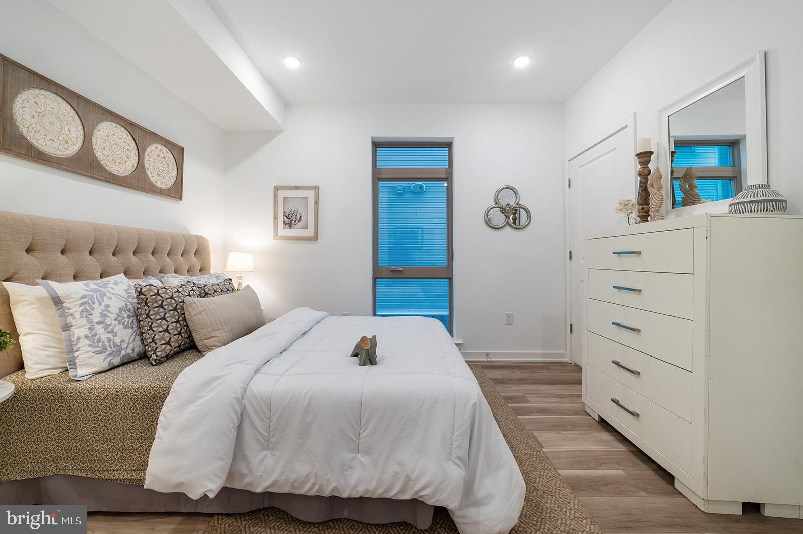 2031 E Lehigh Ave #21b