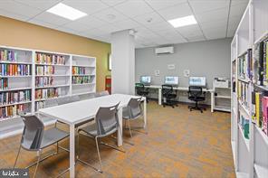 1901 John F Kennedy Blvd #922