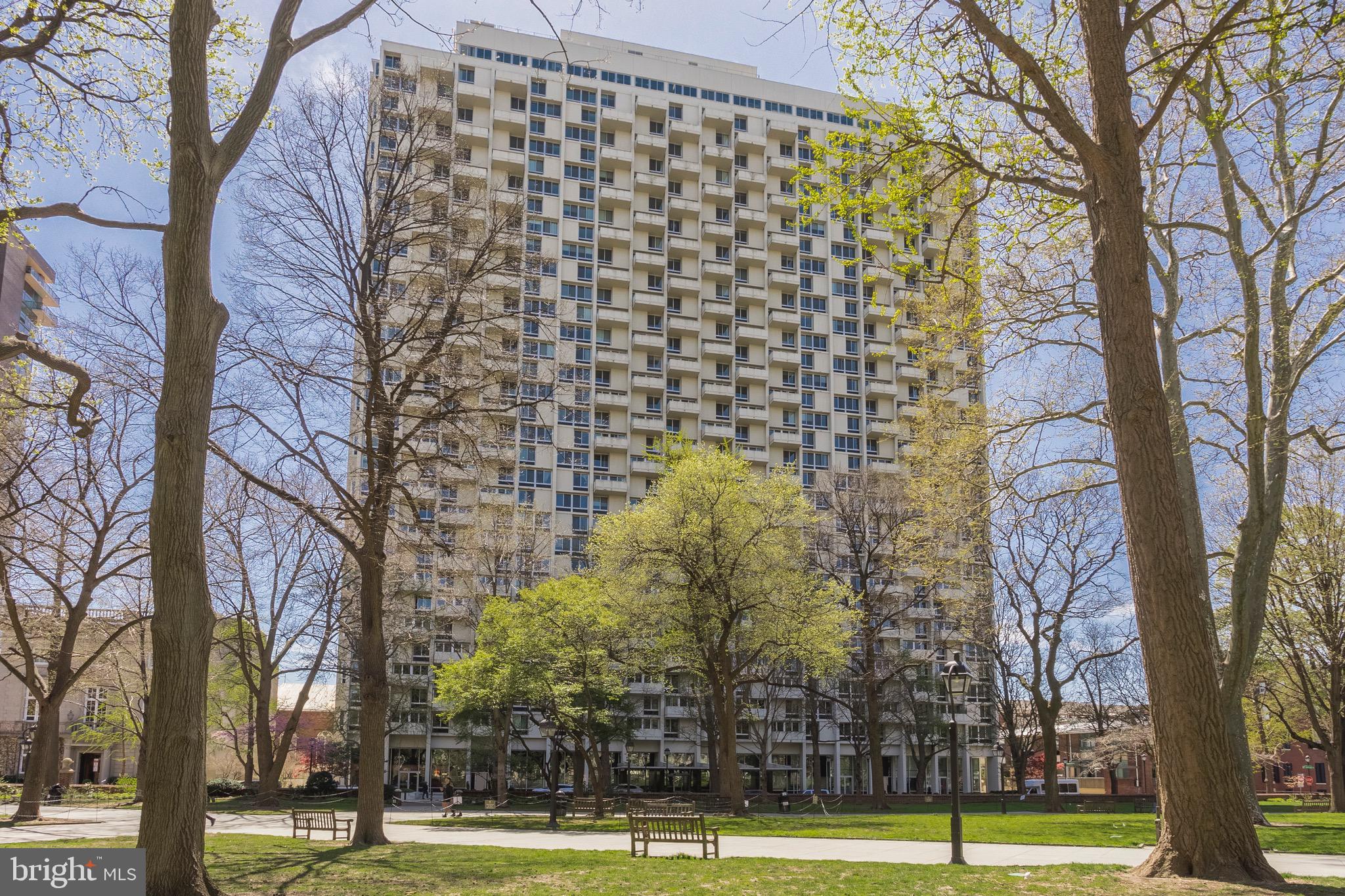 604-36 S Washington Sq #1817