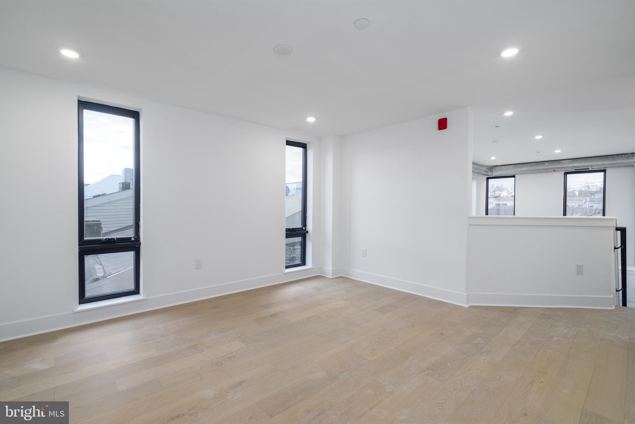 1139-41 N 3rd St #3