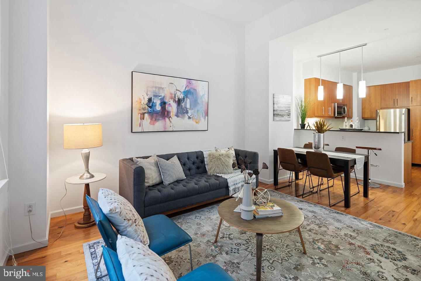 1425 Locust St #2d