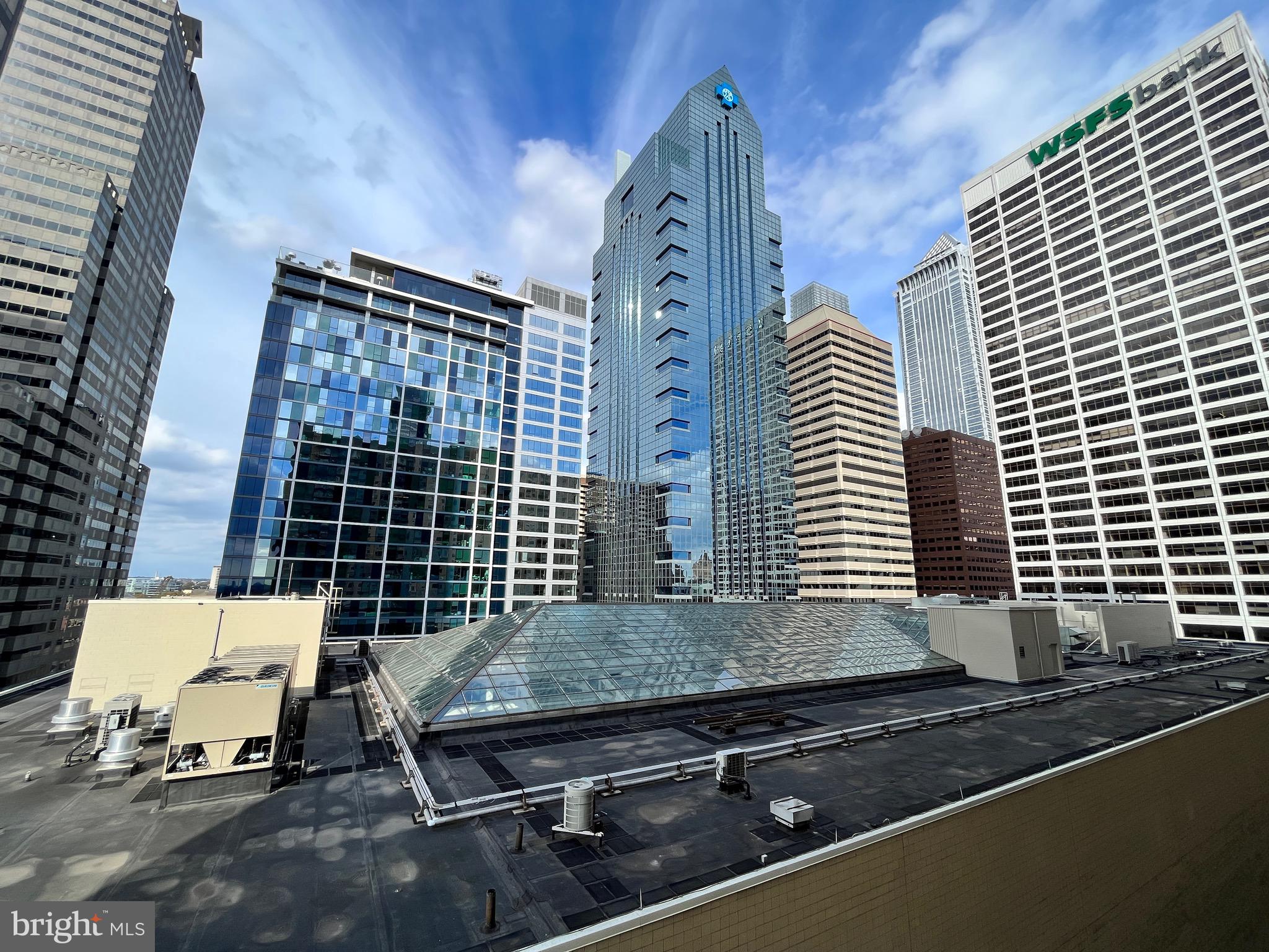 1919 Chestnut St #1320