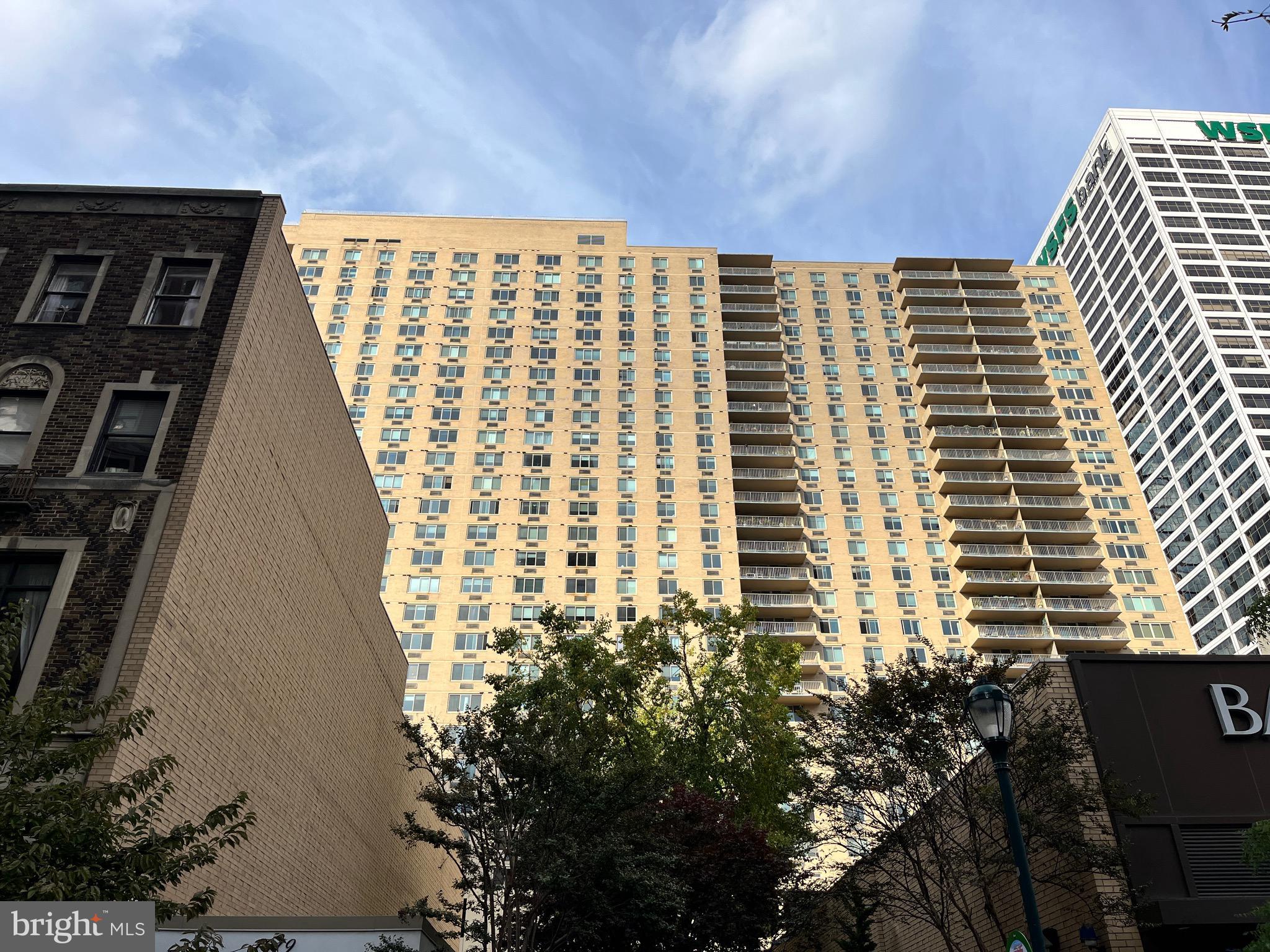 1919 Chestnut St #1320