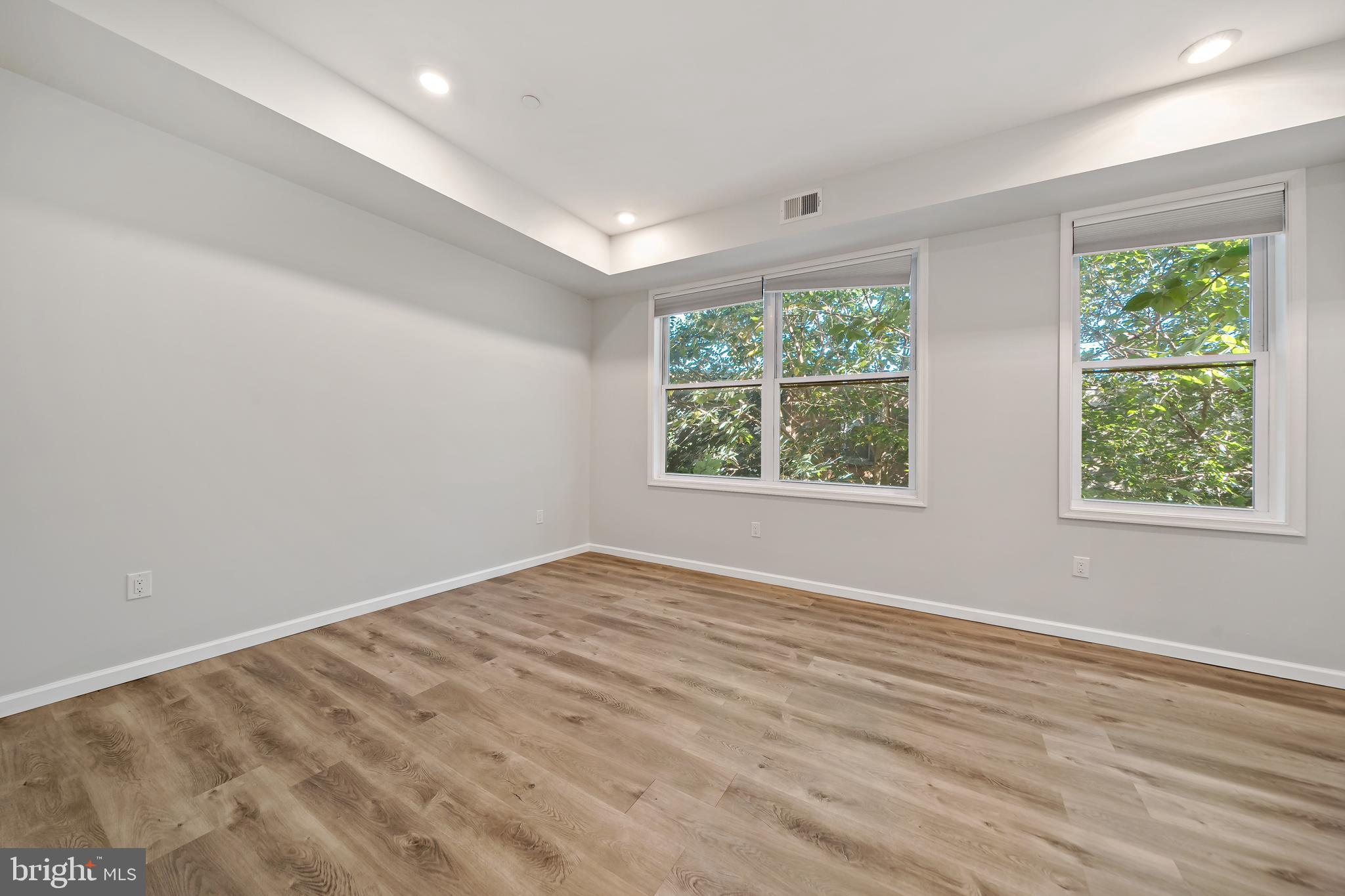 1625-27 Point Breeze Ave #2l