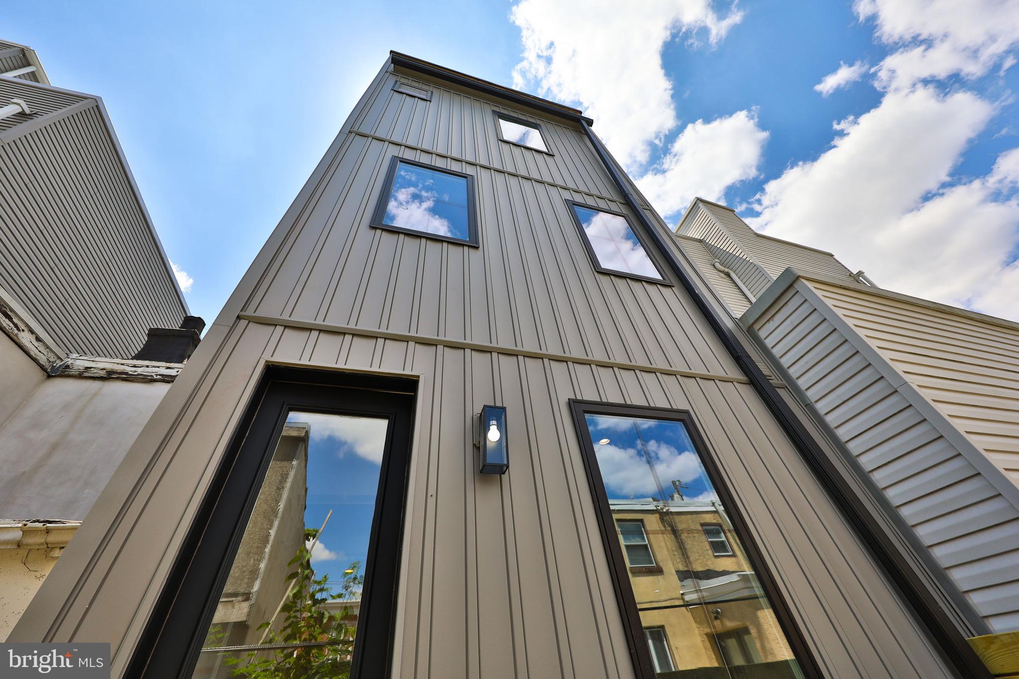 505 Mercy St