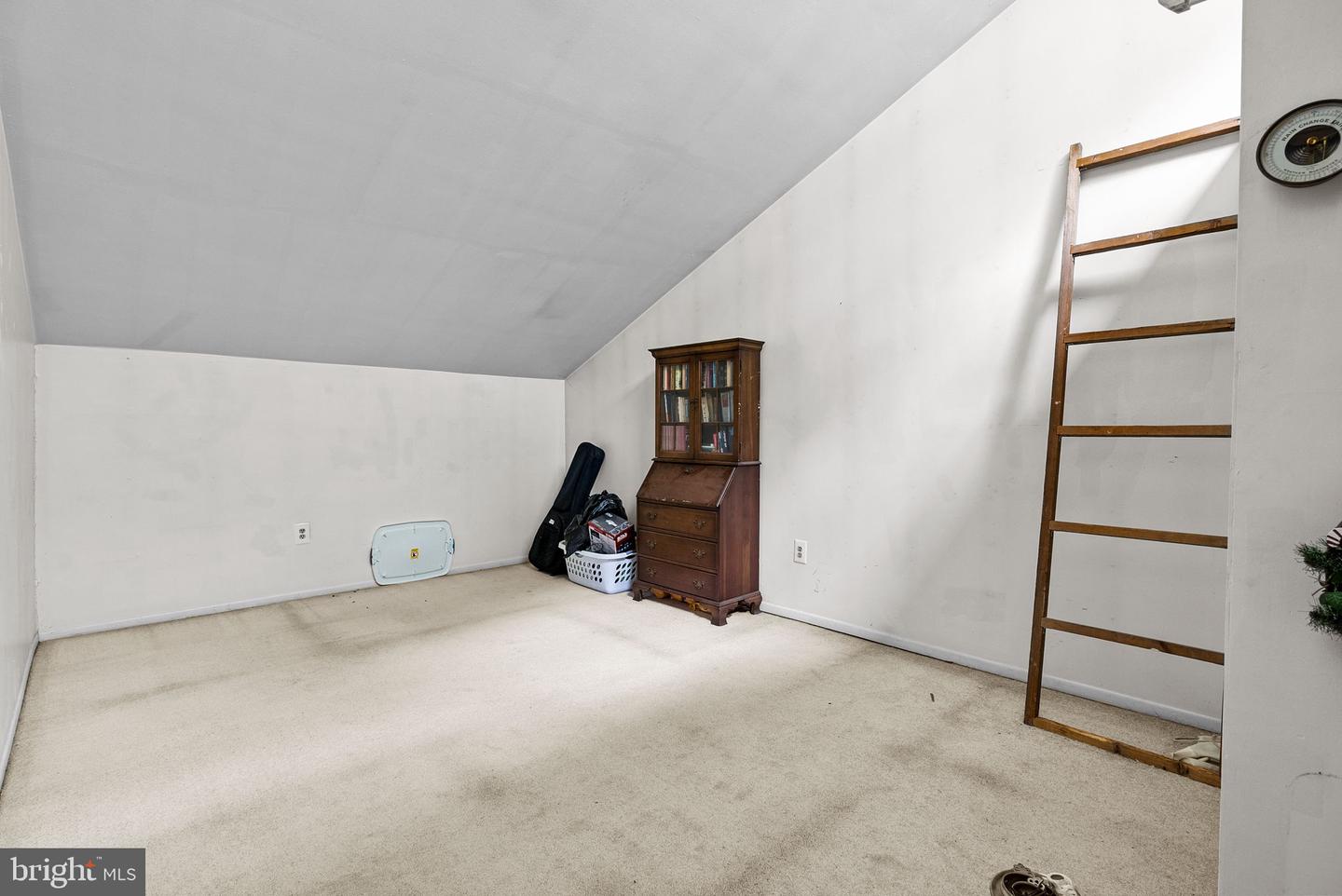 3750 Clarendon Ave #33