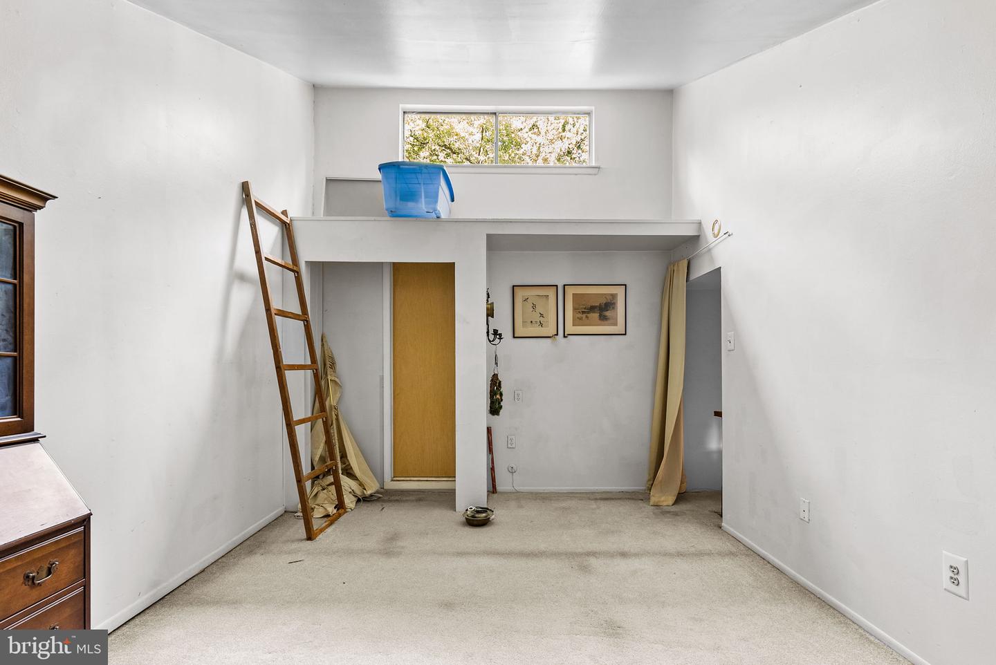 3750 Clarendon Ave #33