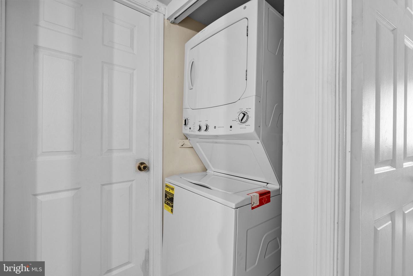 3750 Clarendon Ave #33