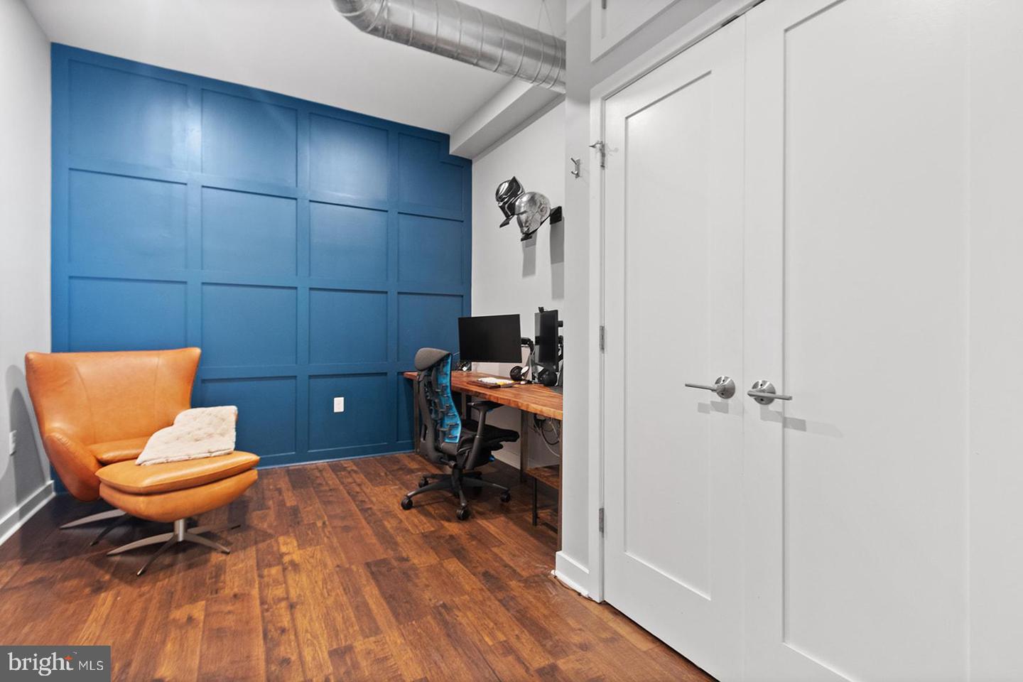 1247 E Columbia Ave #26