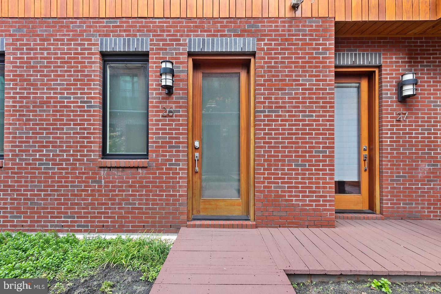 1247 E Columbia Ave #26