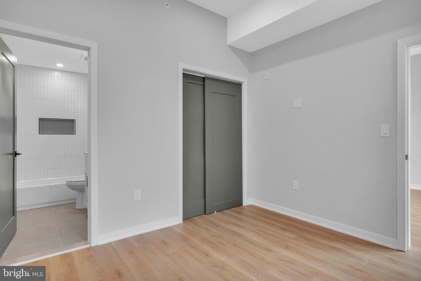 1625 W Thompson St #Penthouse