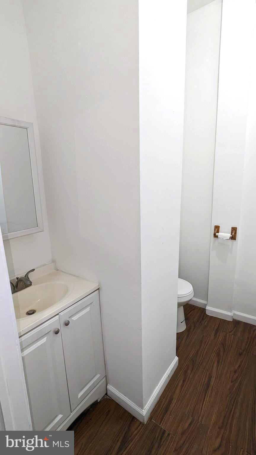3329 Ridge Ave #1