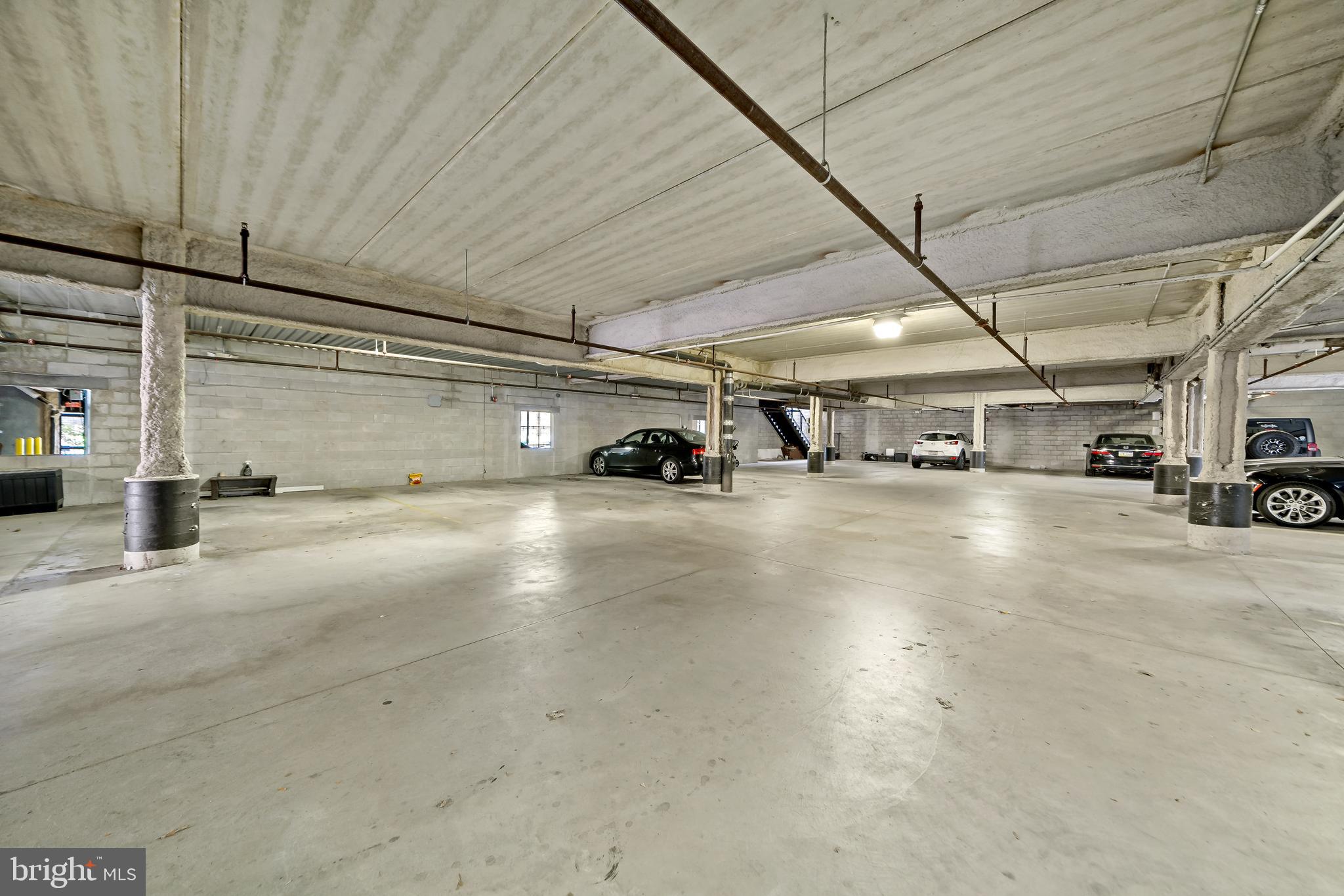 1247 E Columbia Ave #5