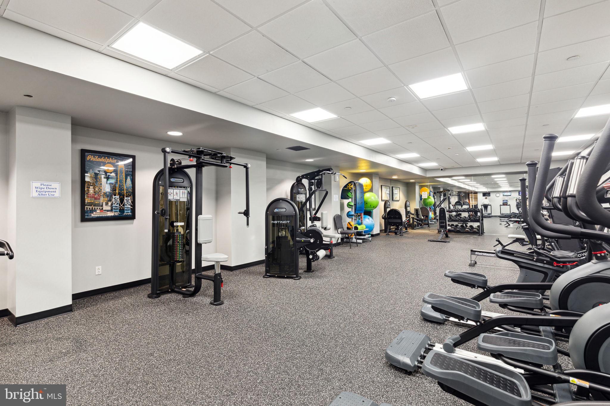 2601 Pennsylvania Ave #643