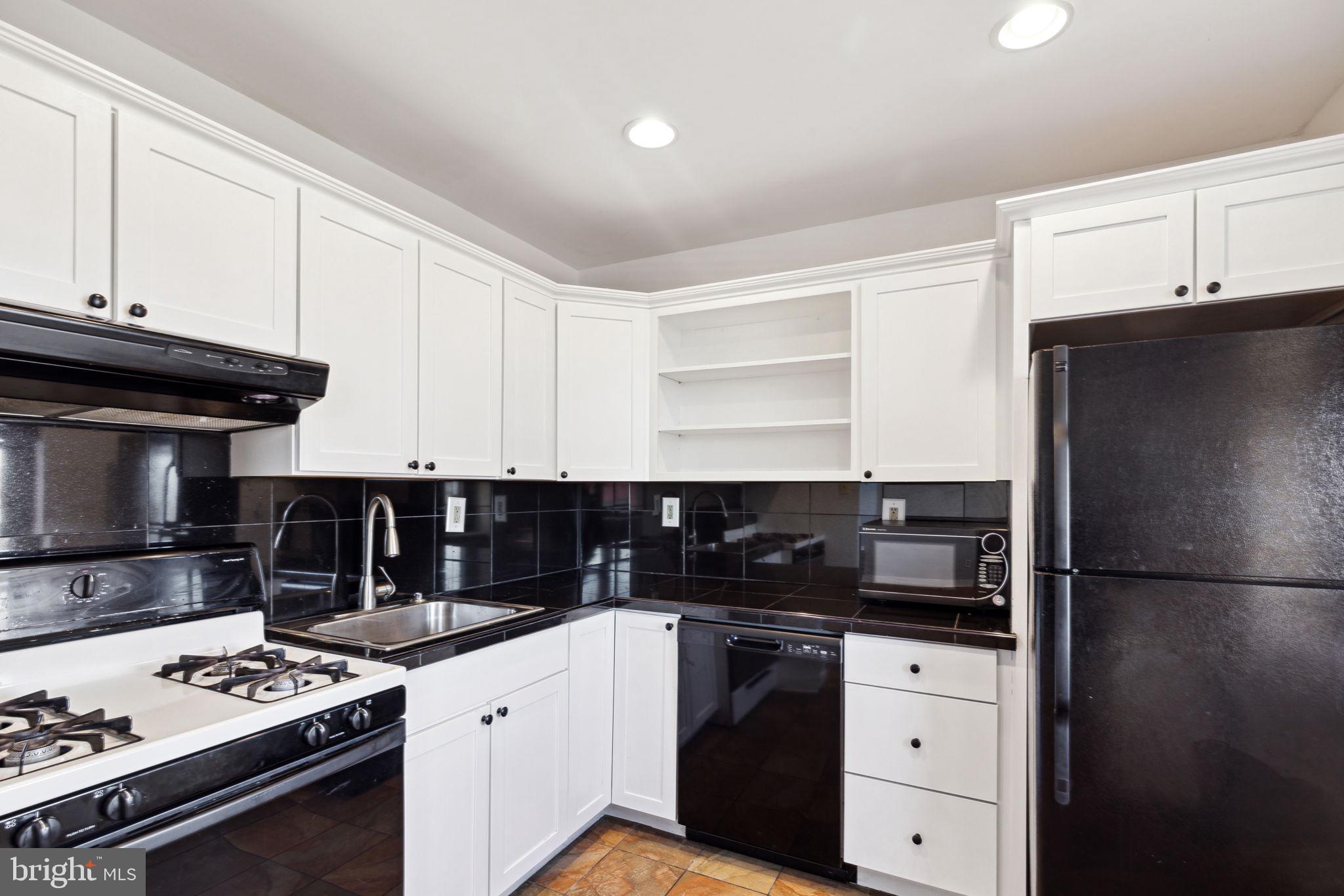 2601 Pennsylvania Ave #643
