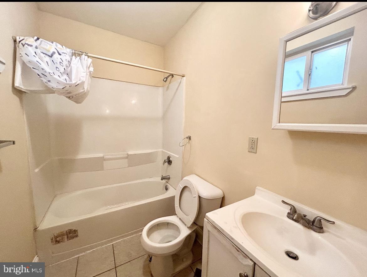 4016 GIRARD AVE #2F