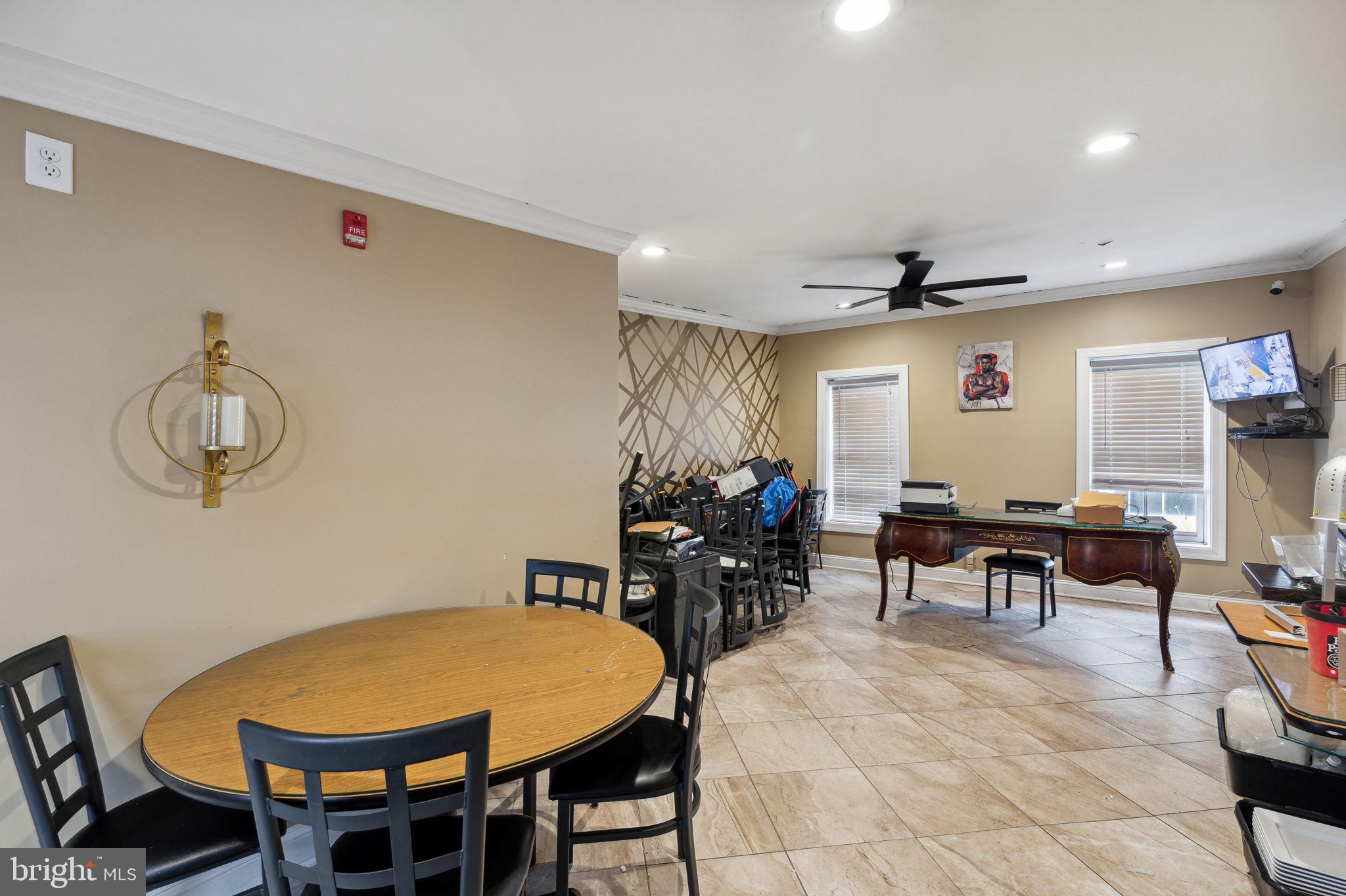 1519 Spring Garden St