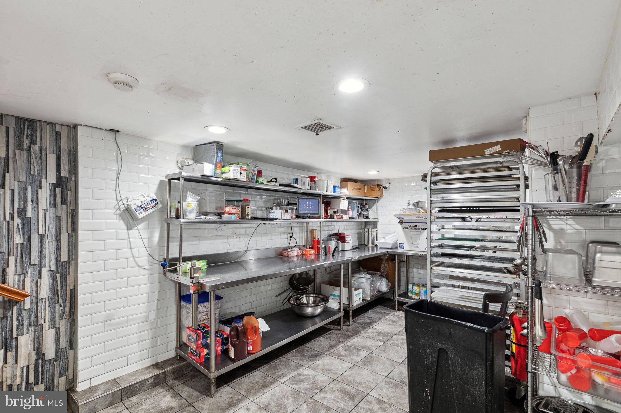 1519 Spring Garden St