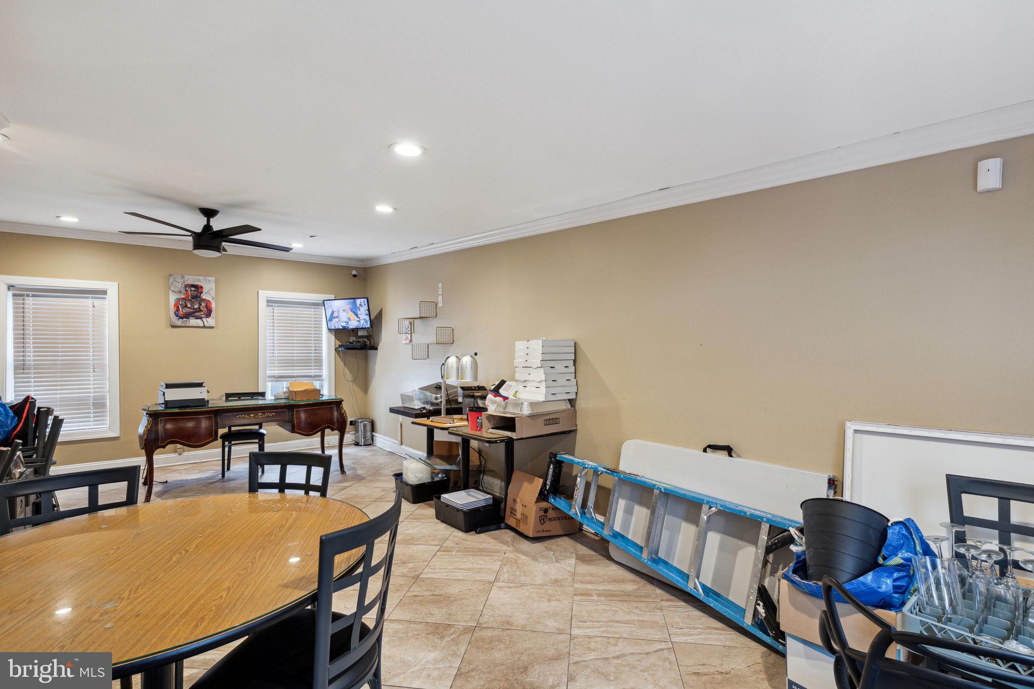 1519 Spring Garden St