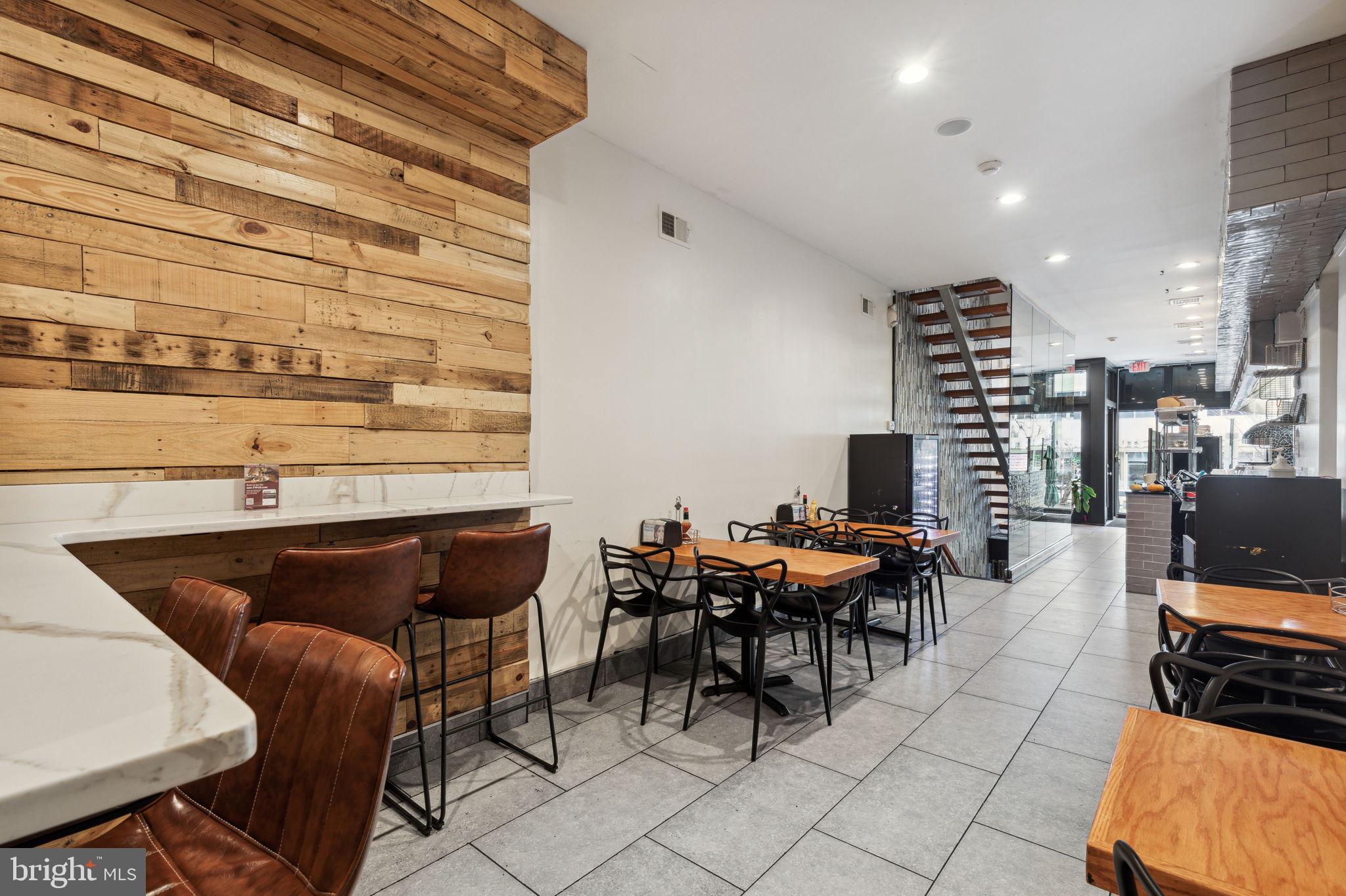 1519 Spring Garden St