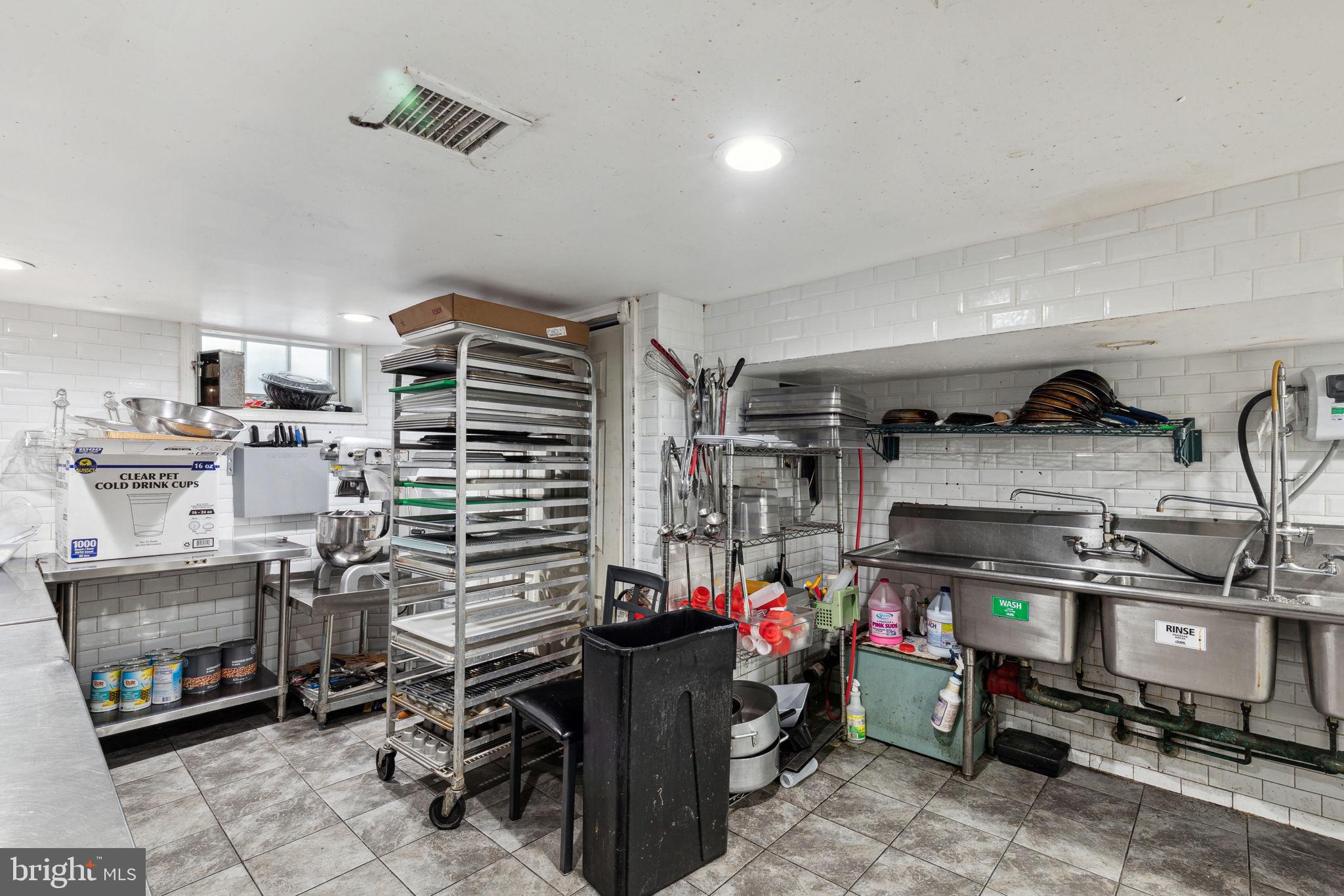 1519 Spring Garden St