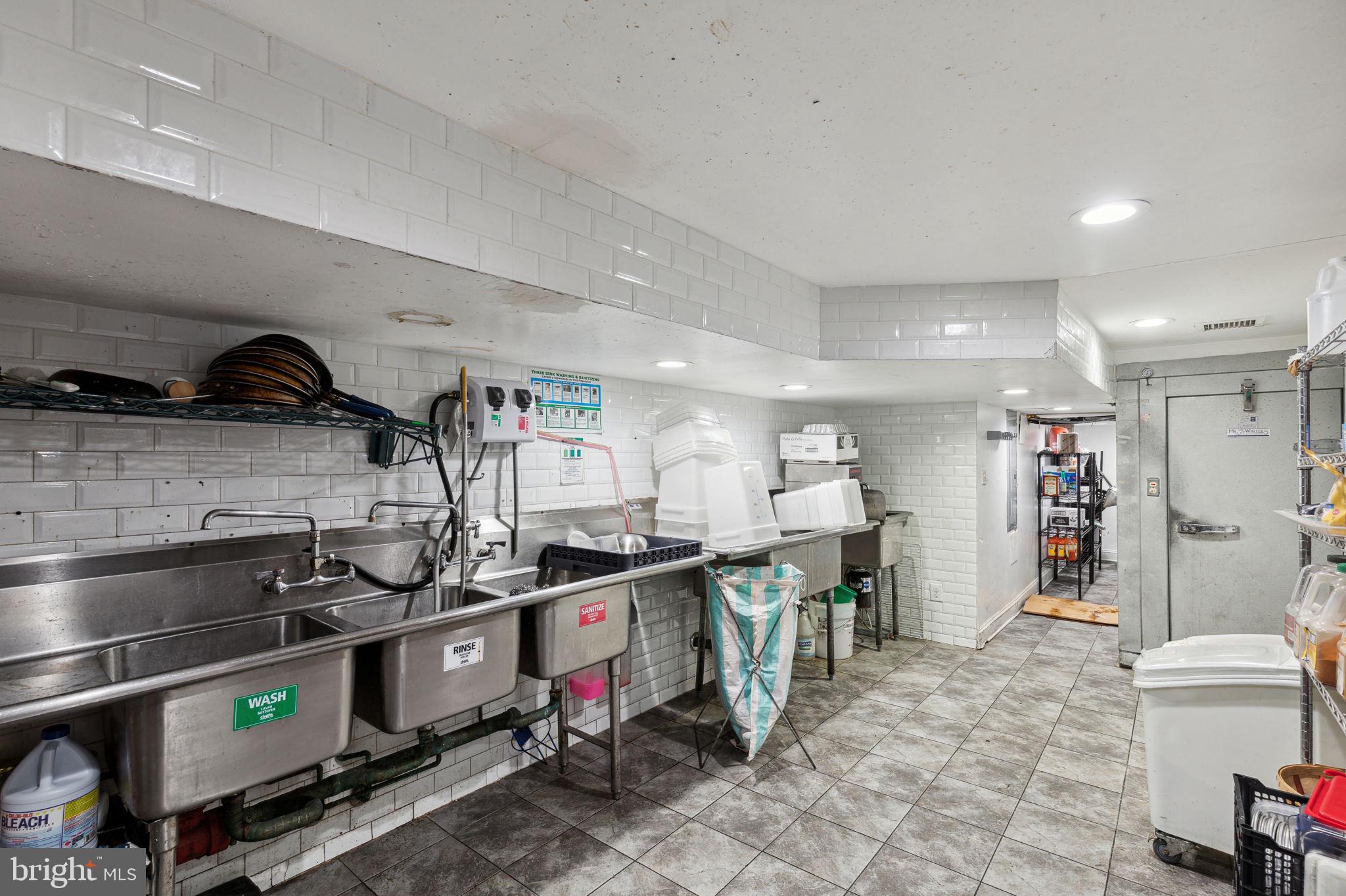 1519 Spring Garden St