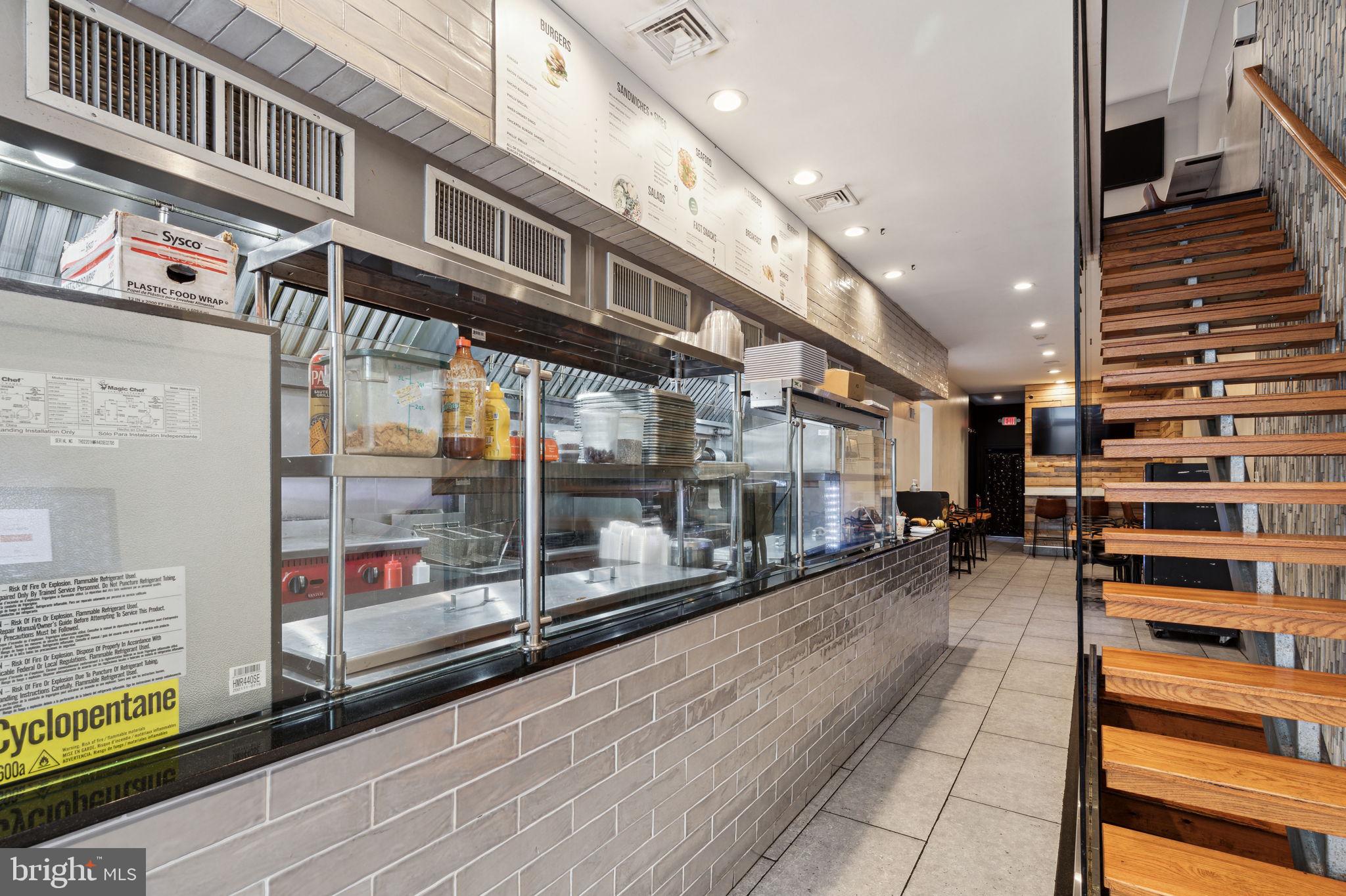 1519 Spring Garden St