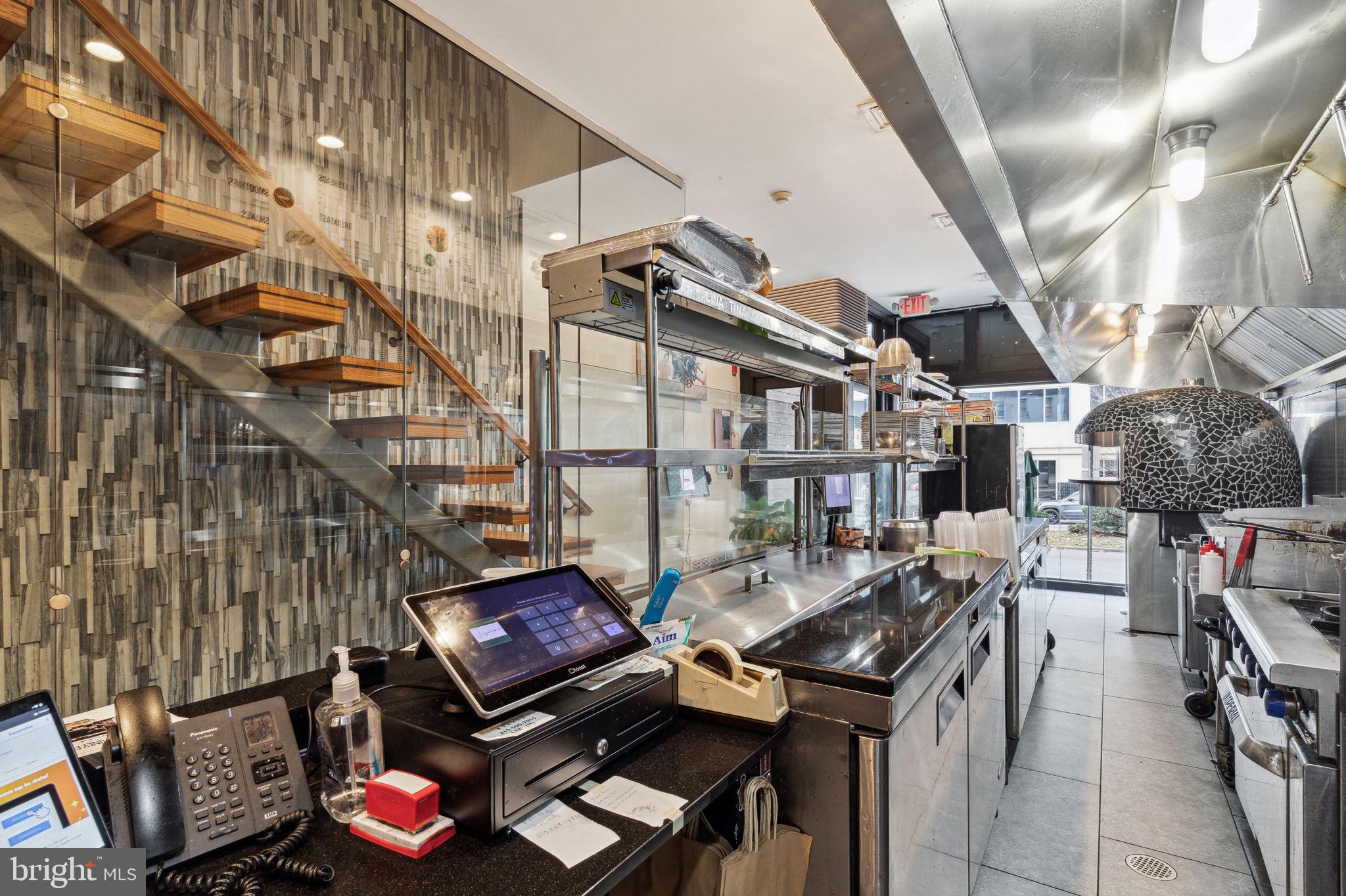 1519 Spring Garden St