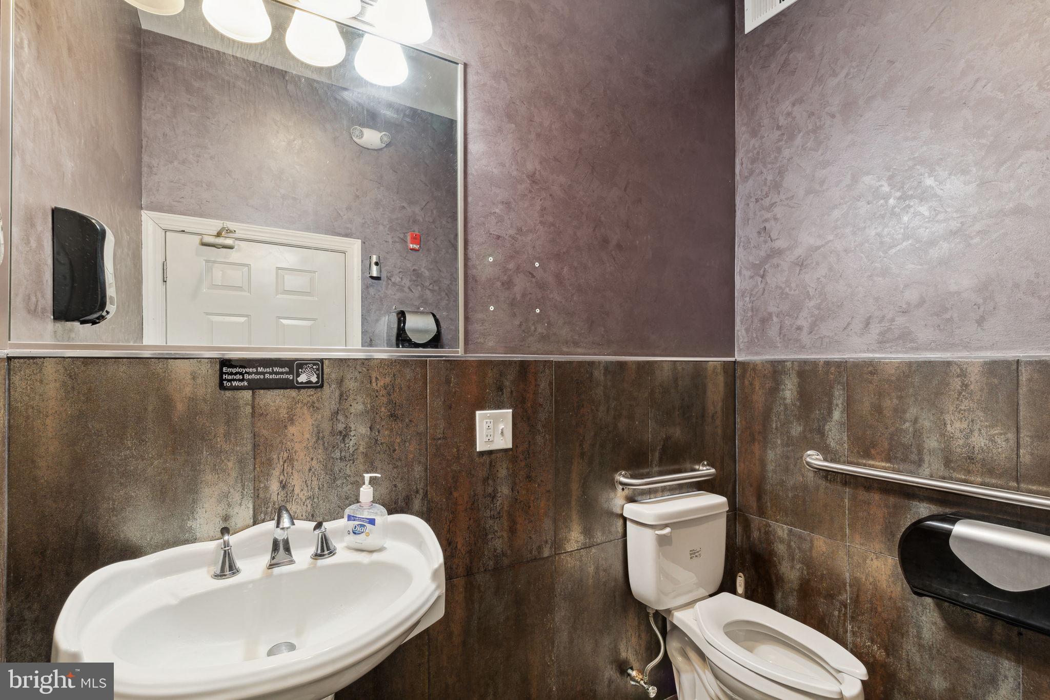 1519 Spring Garden St