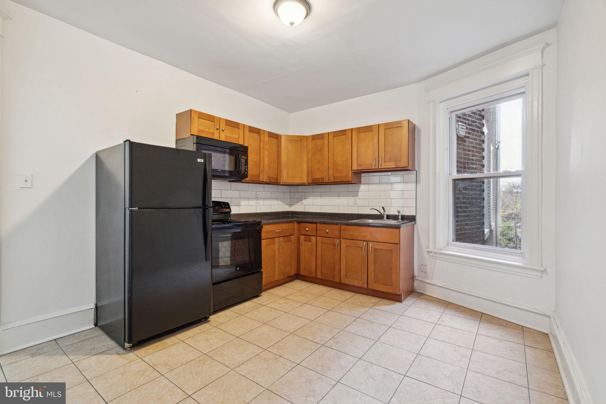 5113 SPRINGFIELD AVE #2