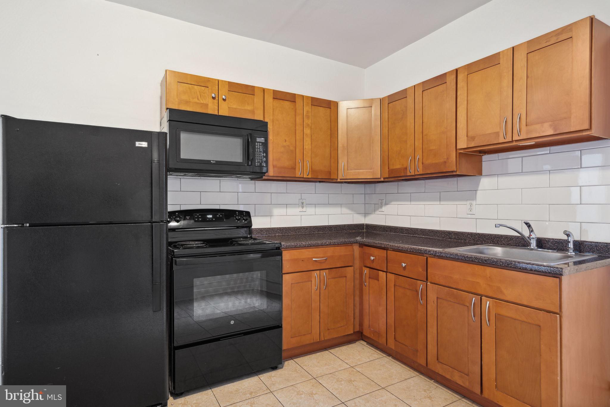 5113 SPRINGFIELD AVE #2