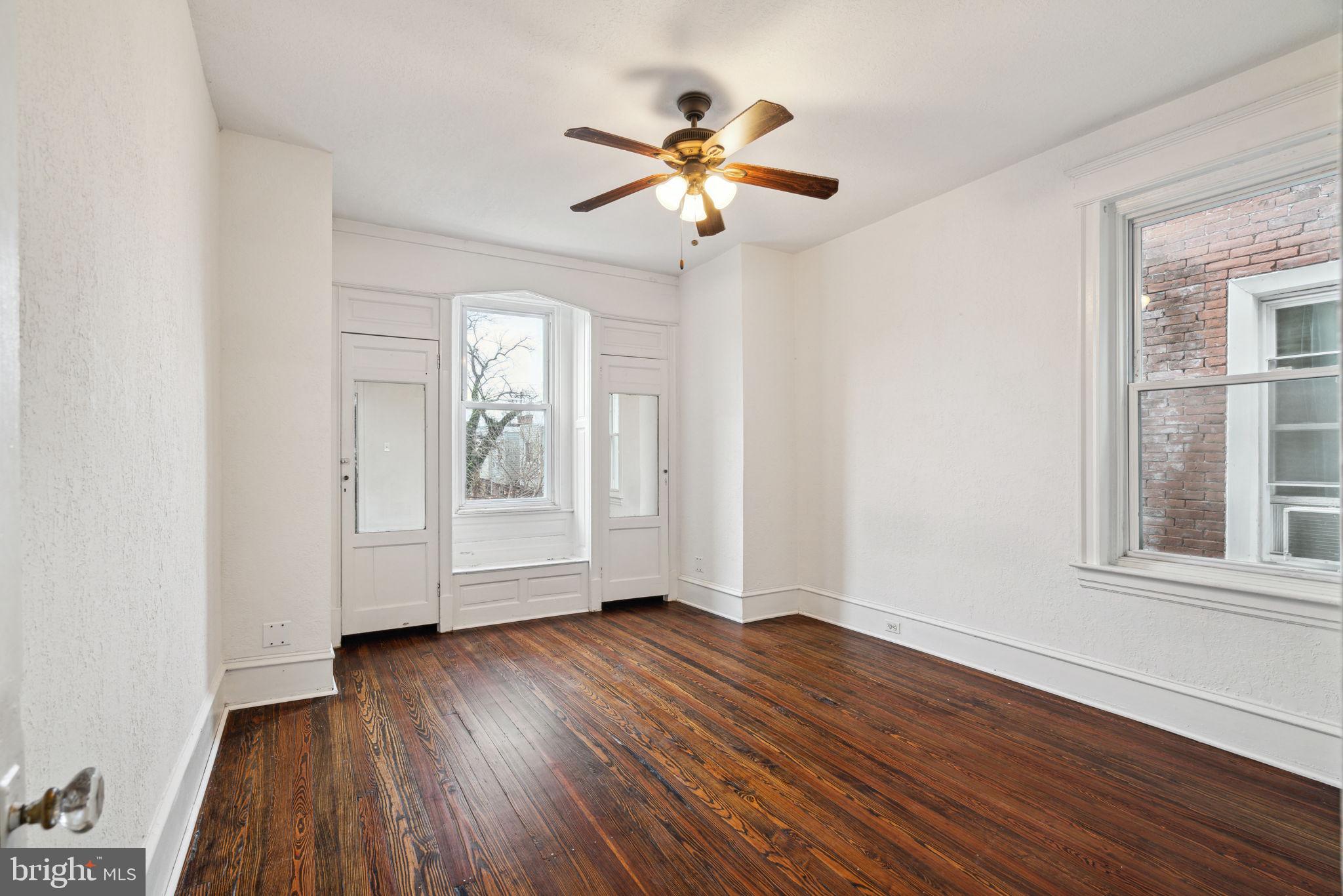 5113 SPRINGFIELD AVE #2