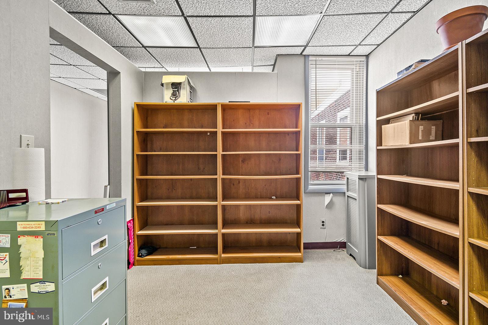 2409 E Allegheny Ave