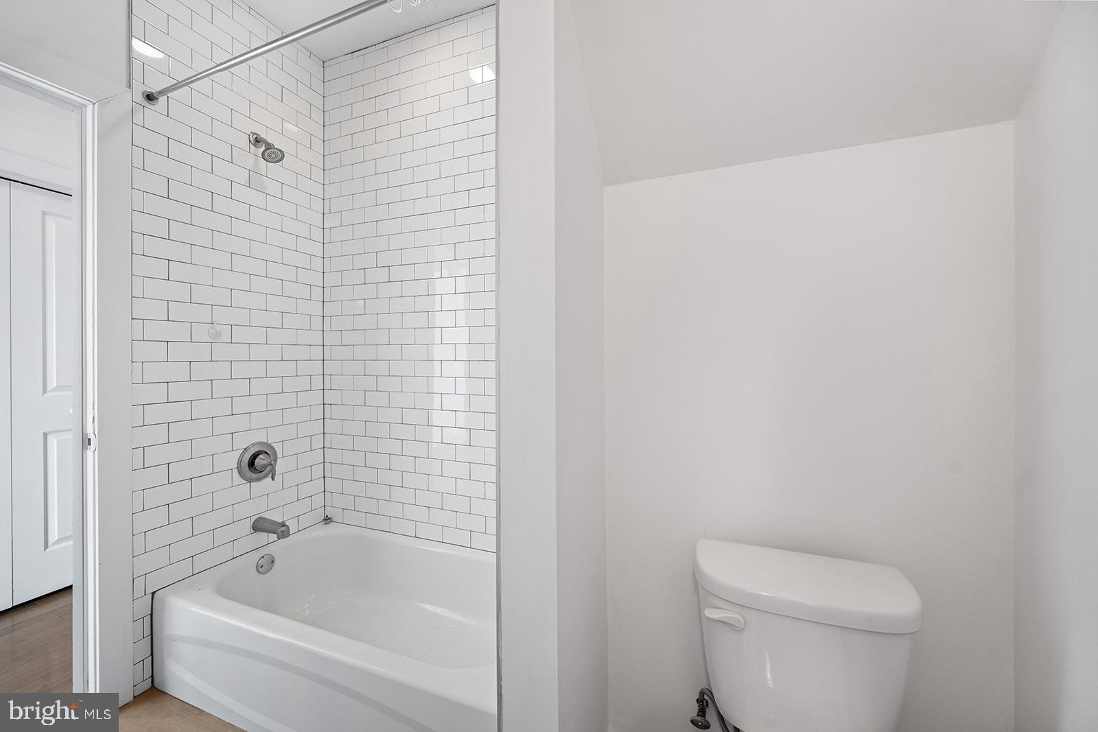 159 E ALLEN ST #5