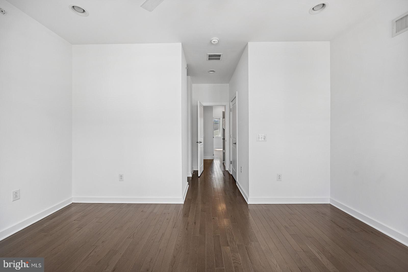 159 E ALLEN ST #5