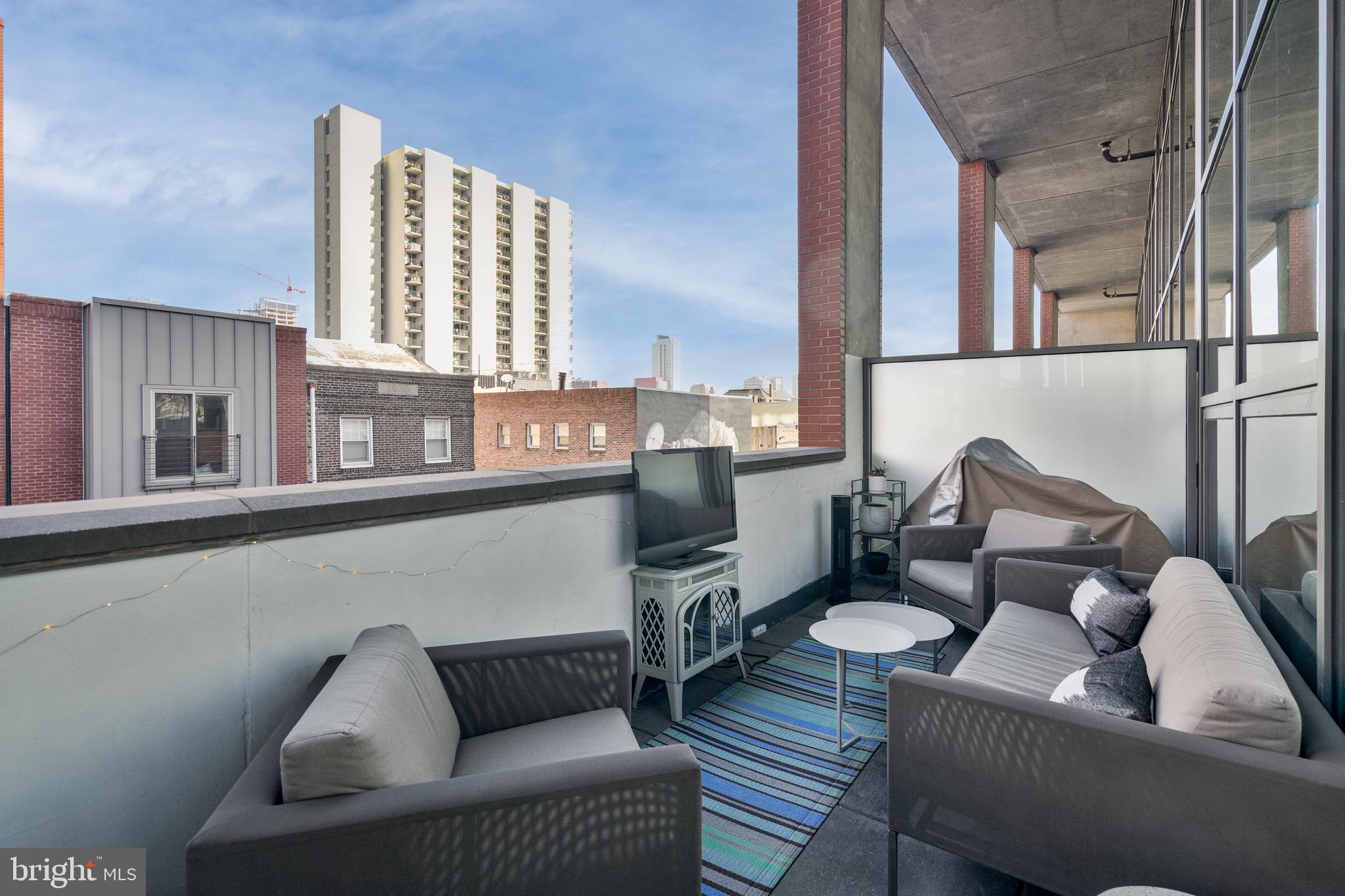 1352 South St #310