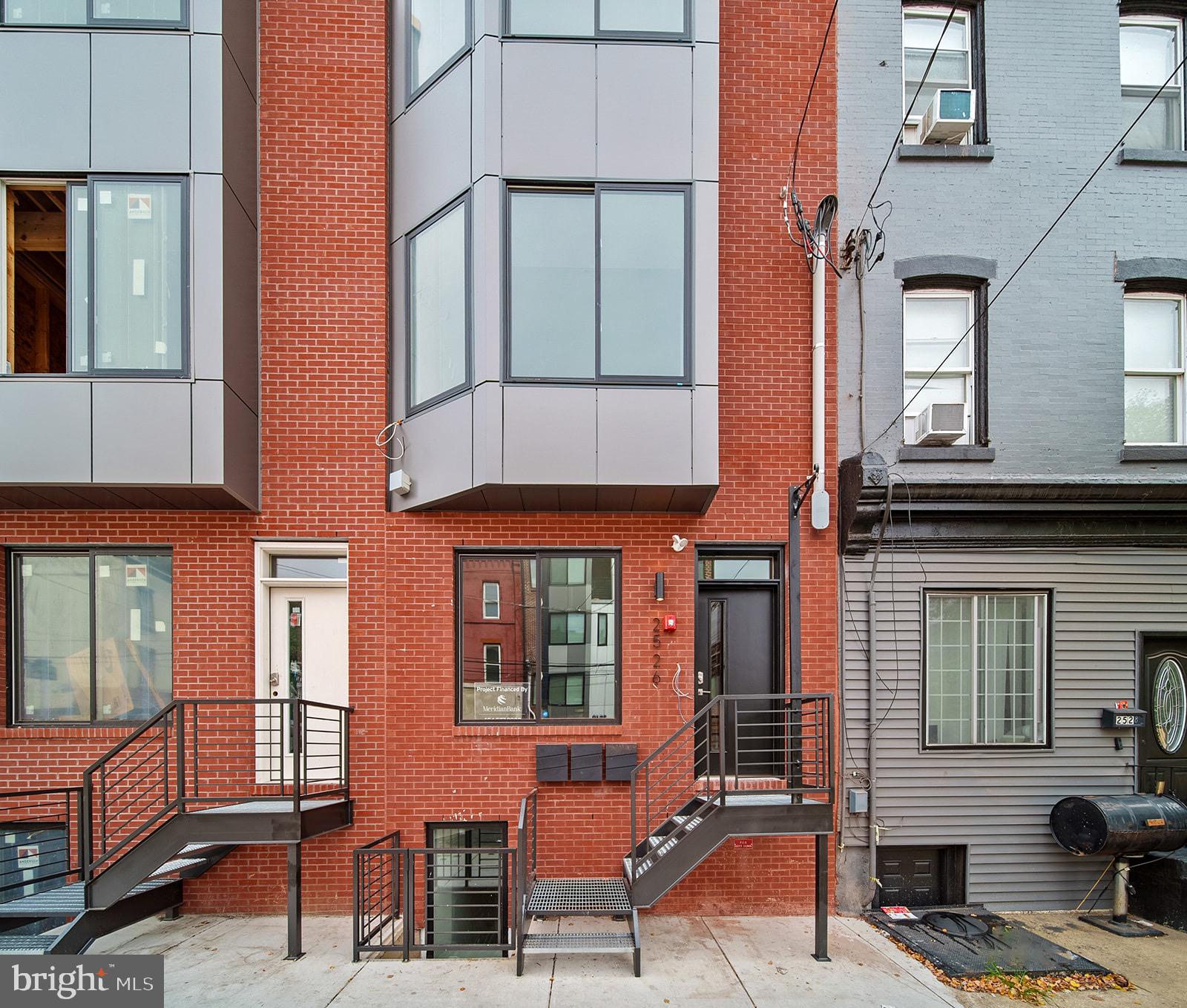 2526 Cecil B Moore Ave