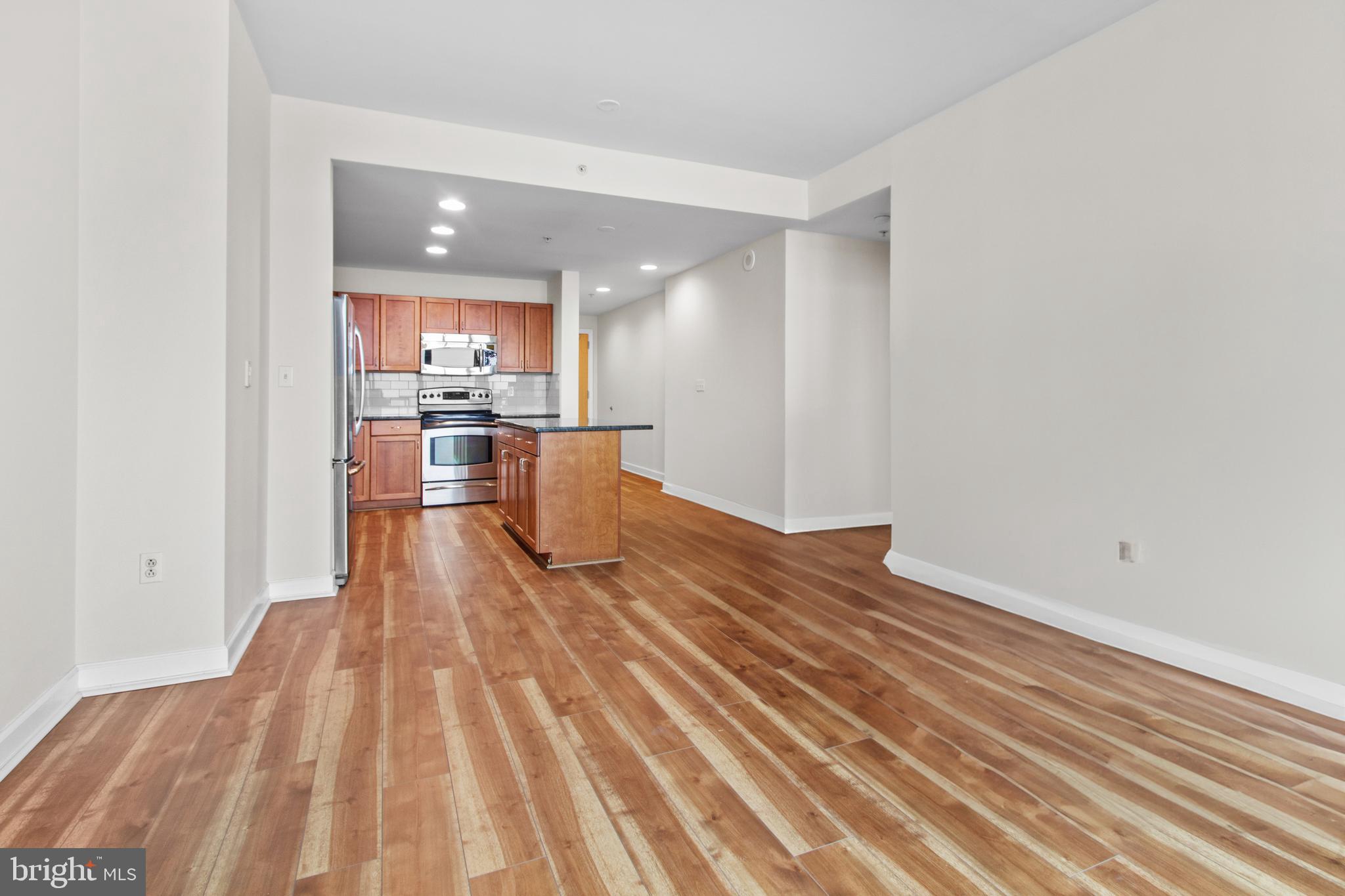 901 N PENN ST #F708