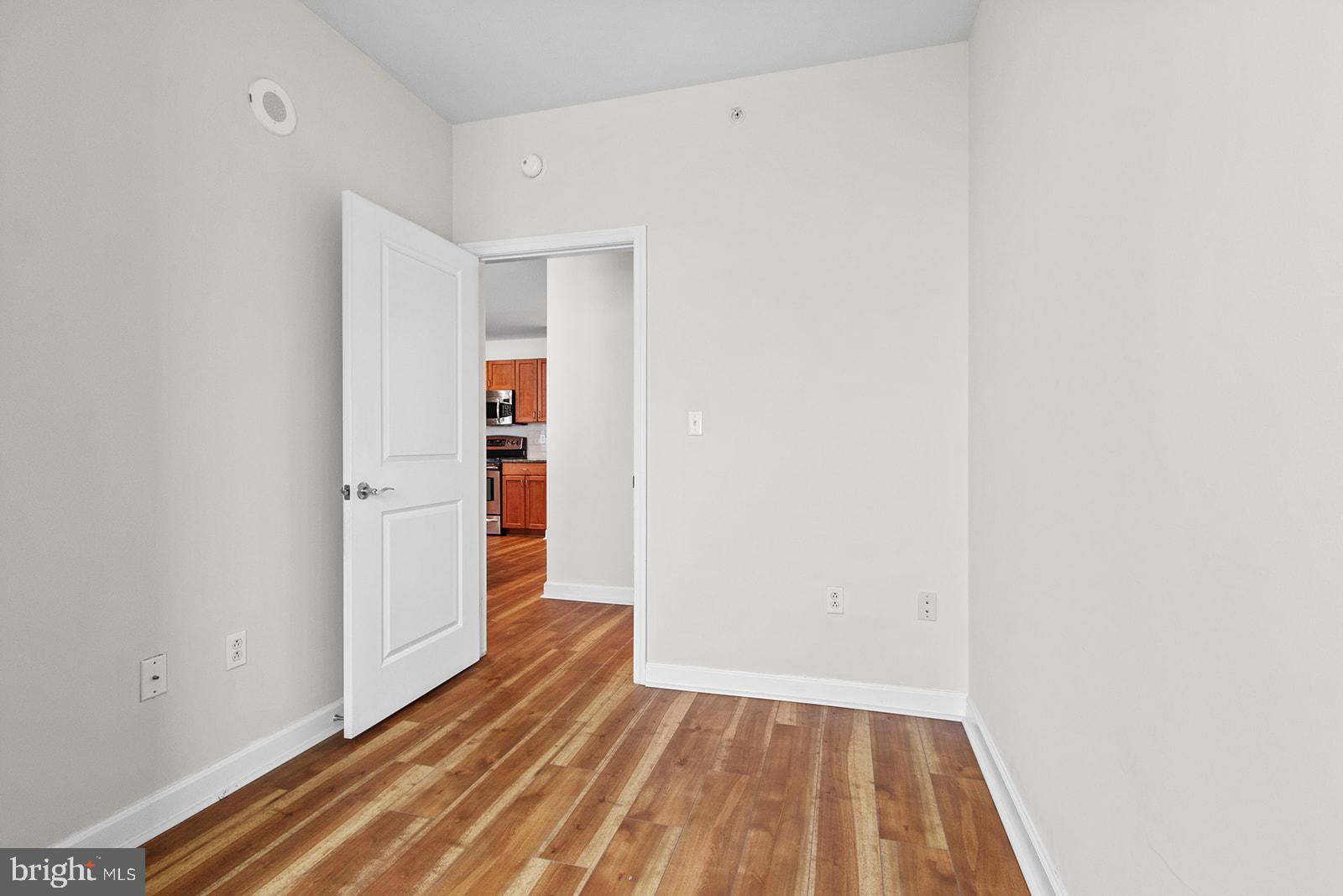 901 N PENN ST #F708