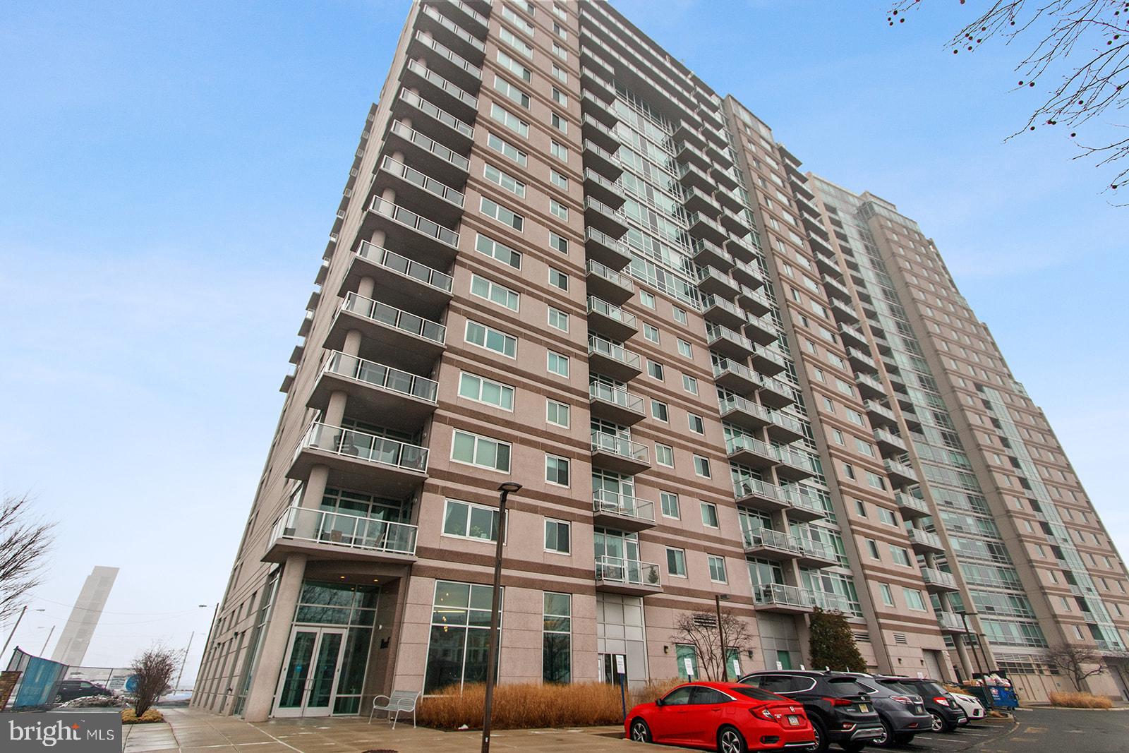 901 N PENN ST #F708