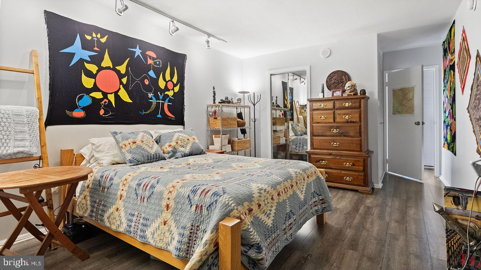 1901 John F Kennedy Blvd #1901