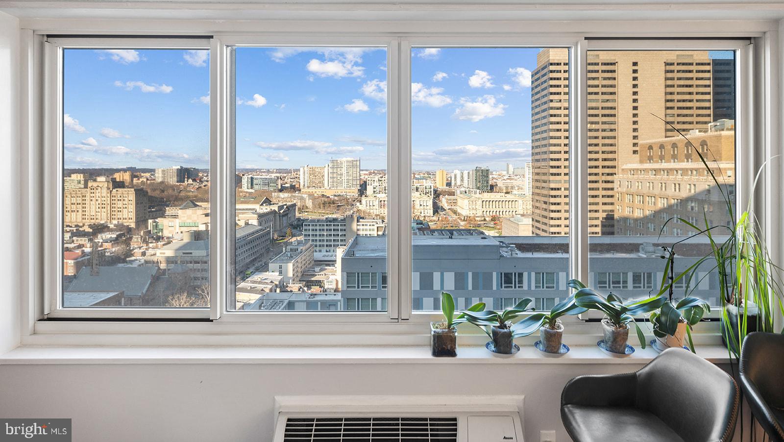 1901 John F Kennedy Blvd #1901