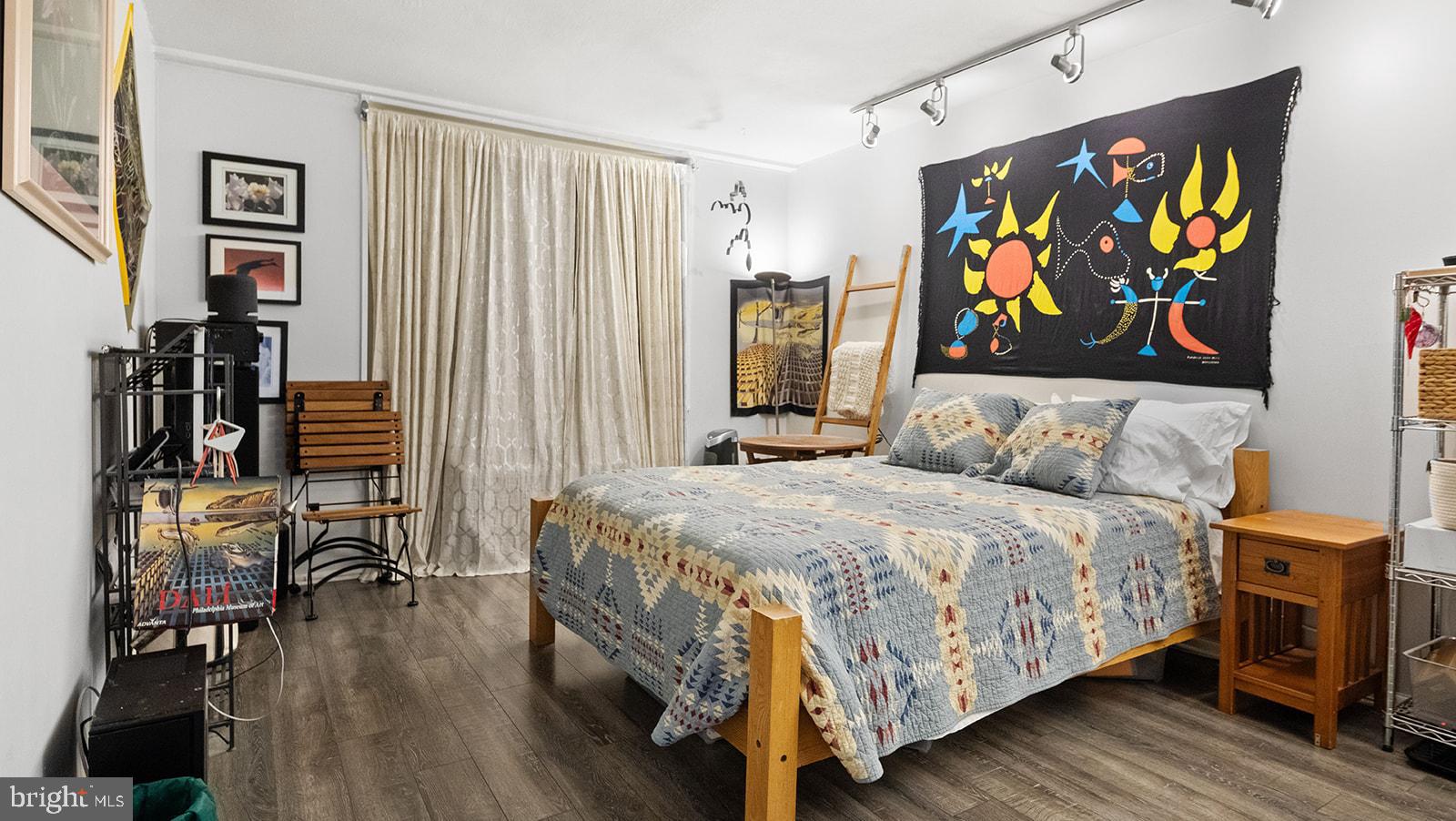 1901 John F Kennedy Blvd #1901