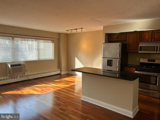 2101-17 CHESTNUT ST #517