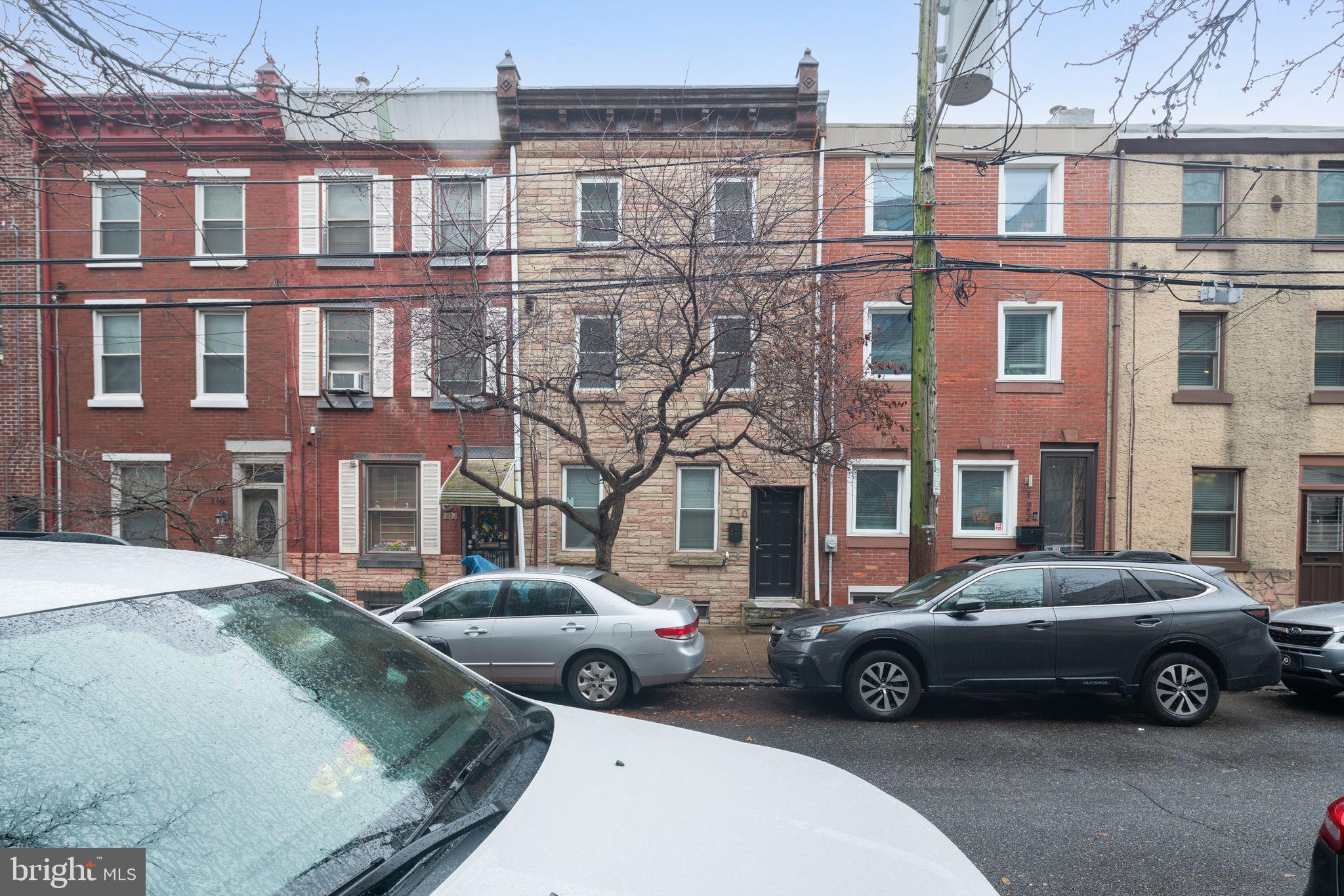 120 W Wildey St