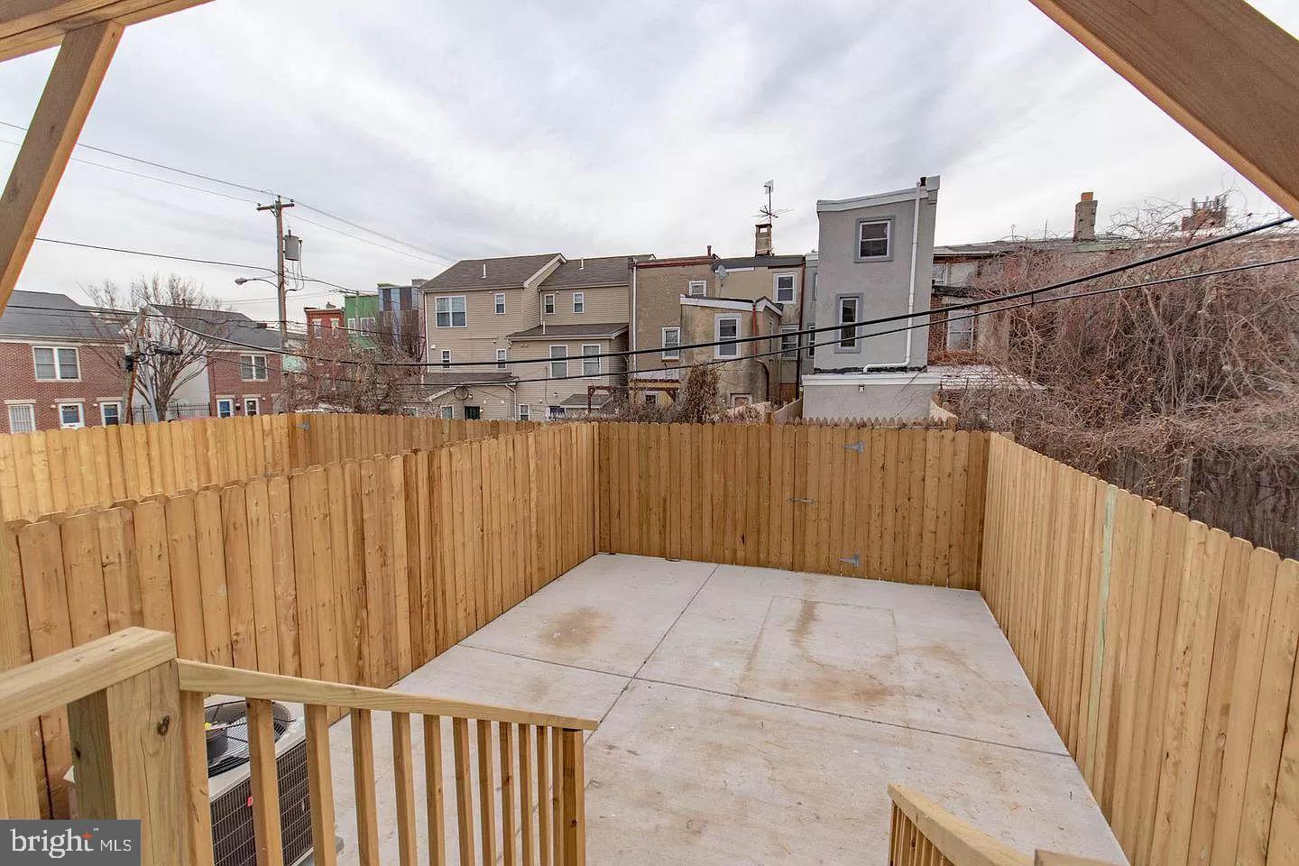 1753 N MARSHALL ST #1