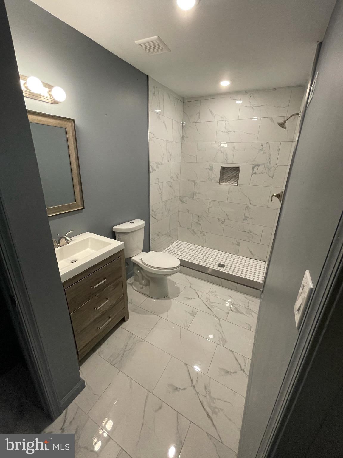 1612 Cecil B Moore Ave