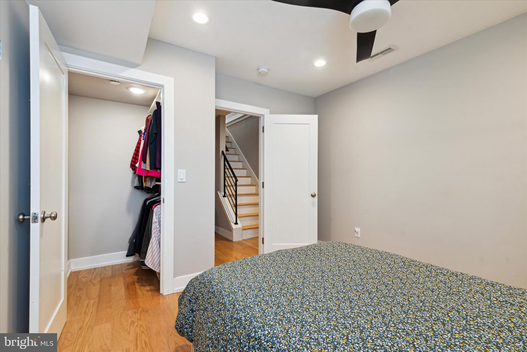 2711 W Jefferson St #1